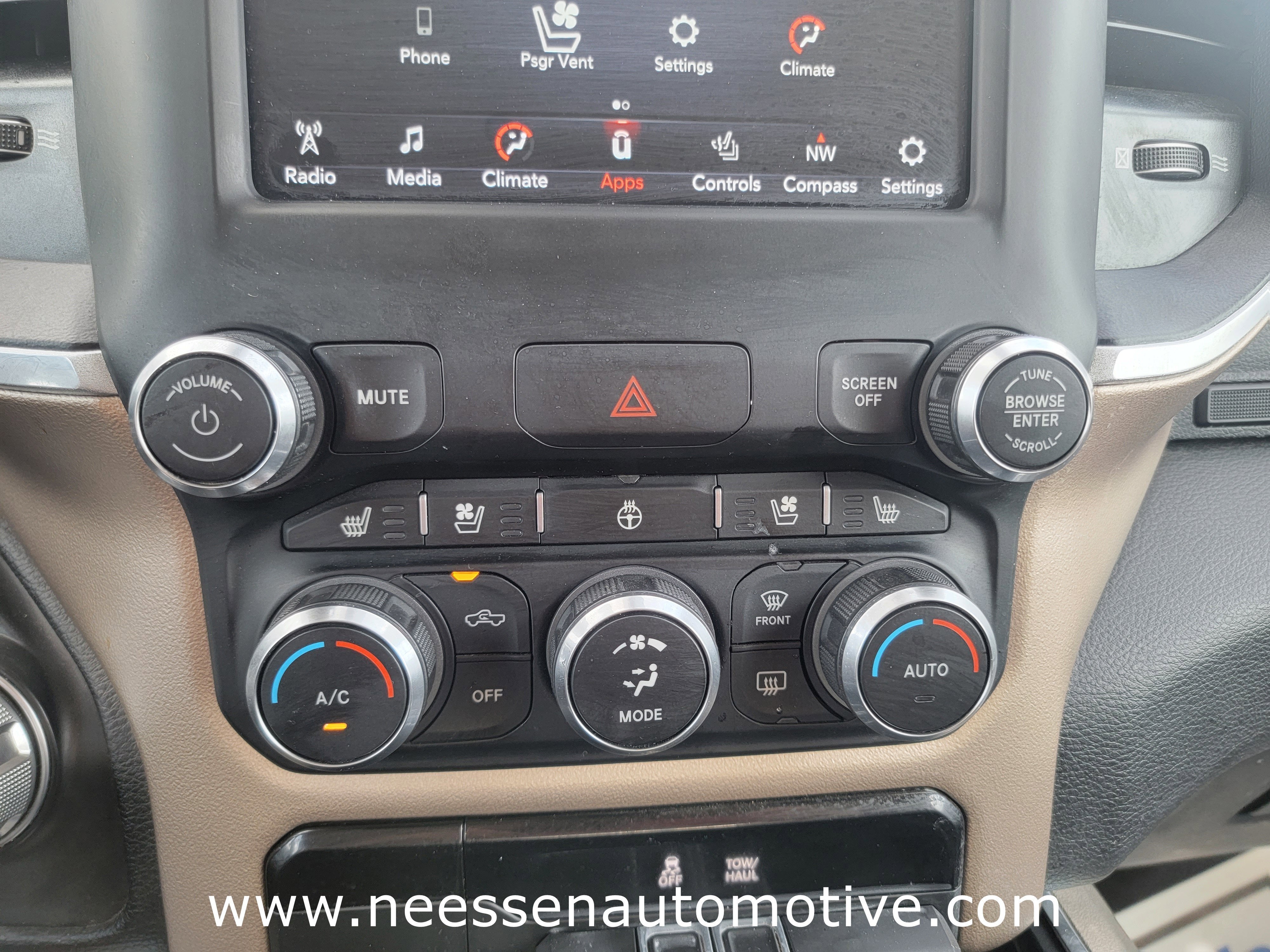 2020 RAM 1500 Laramie