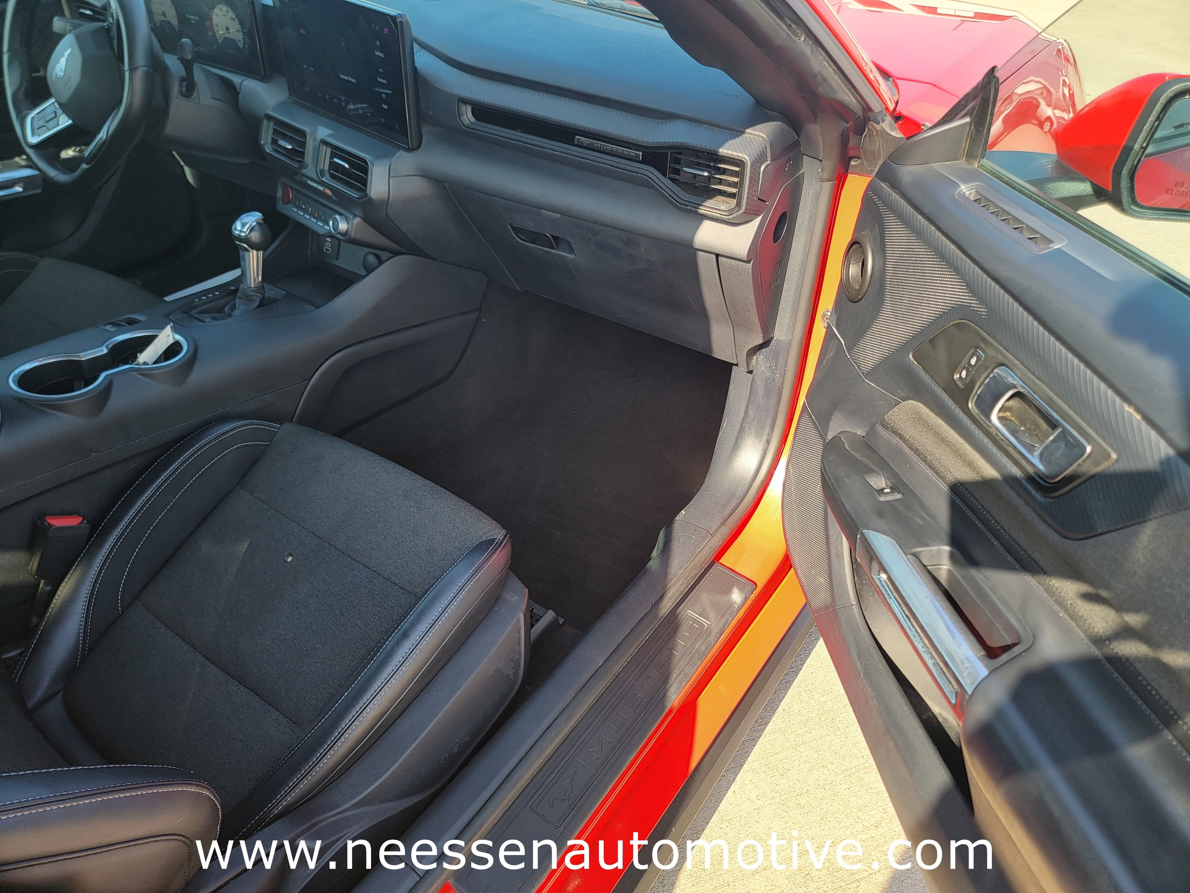 2024 Ford Mustang EcoBoost