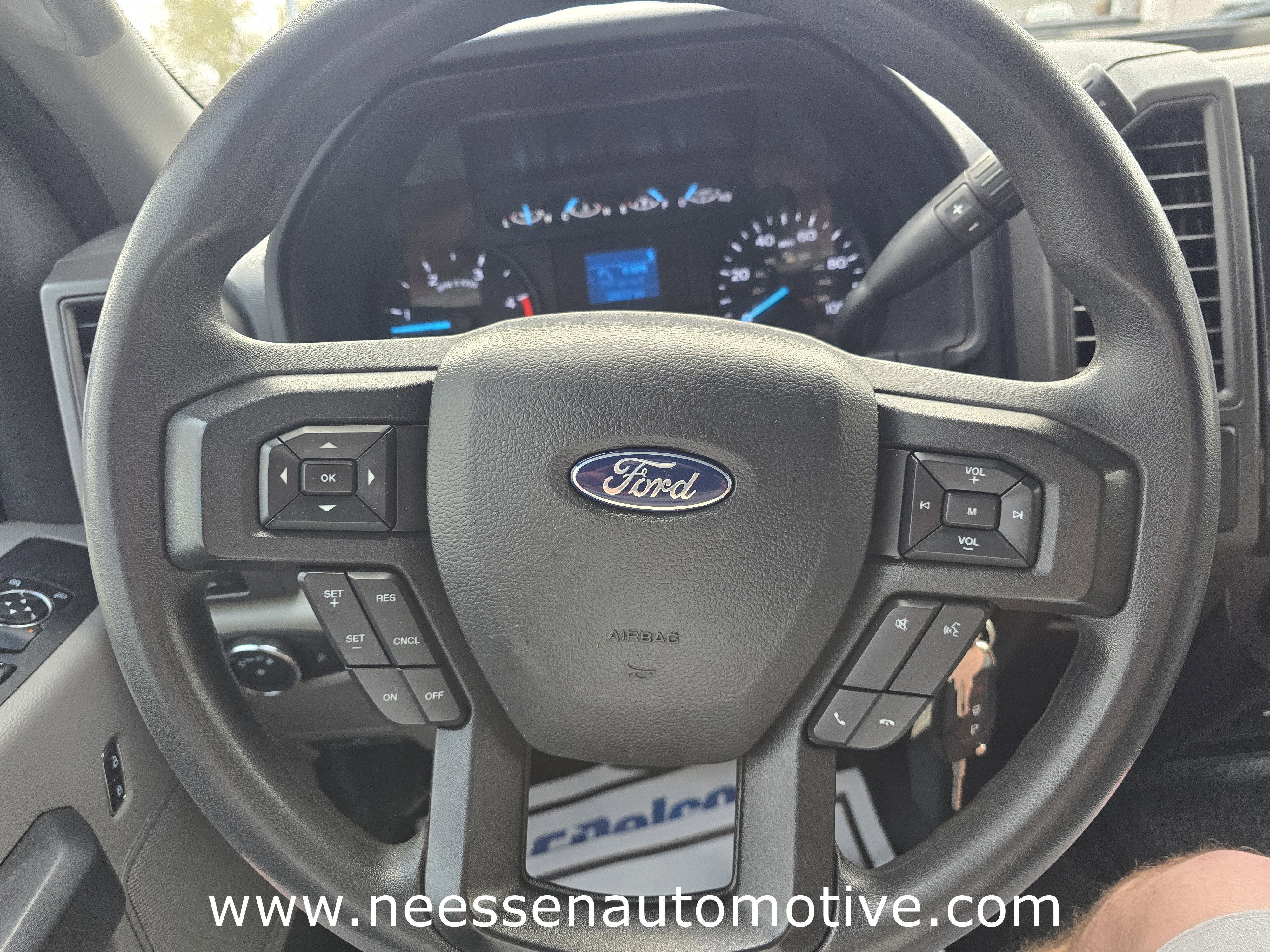 2022 Ford Super Duty F-550 DRW XL