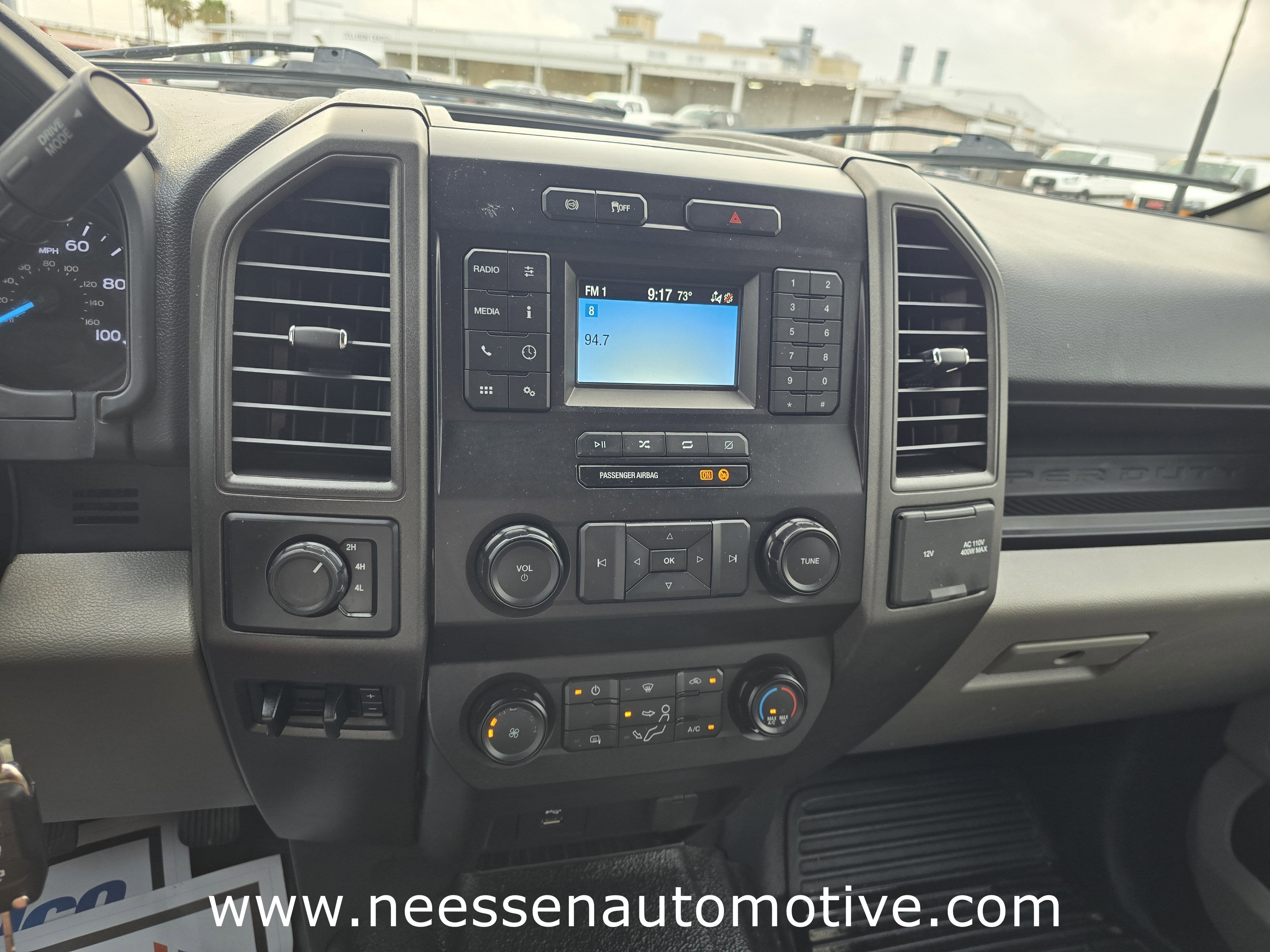 2022 Ford Super Duty F-550 DRW XL