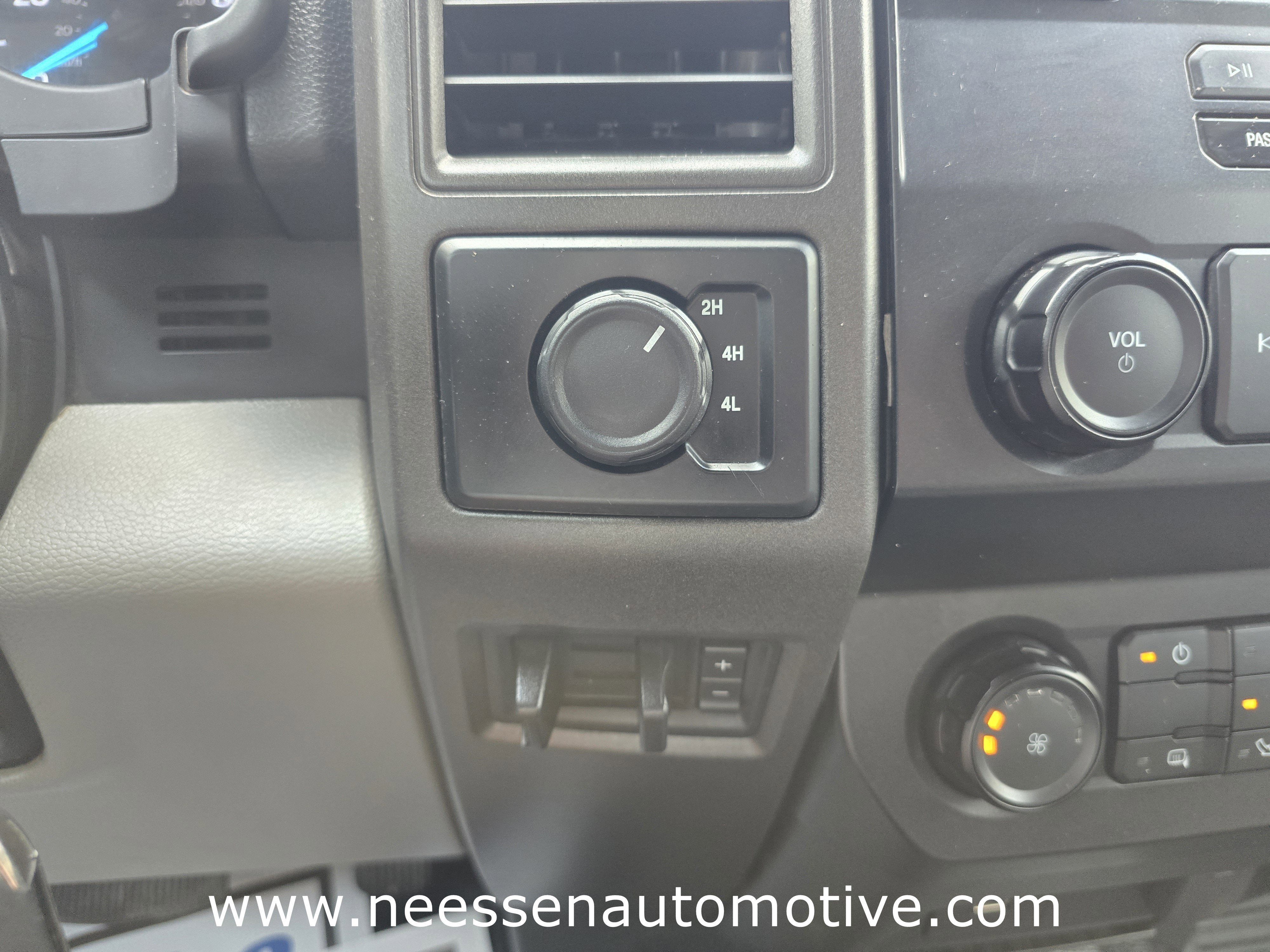 2022 Ford Super Duty F-550 DRW XL