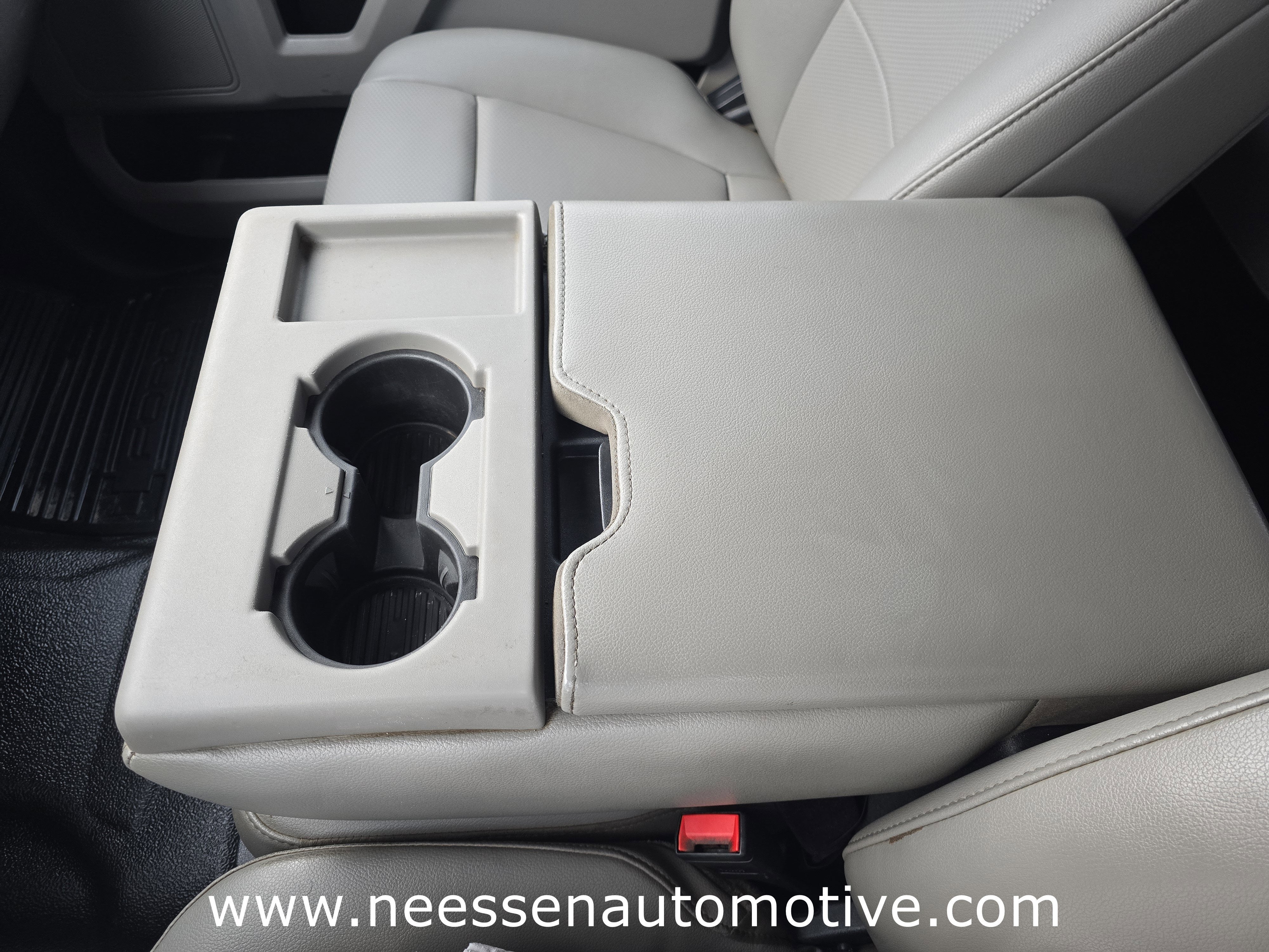 2022 Ford Super Duty F-550 DRW XL