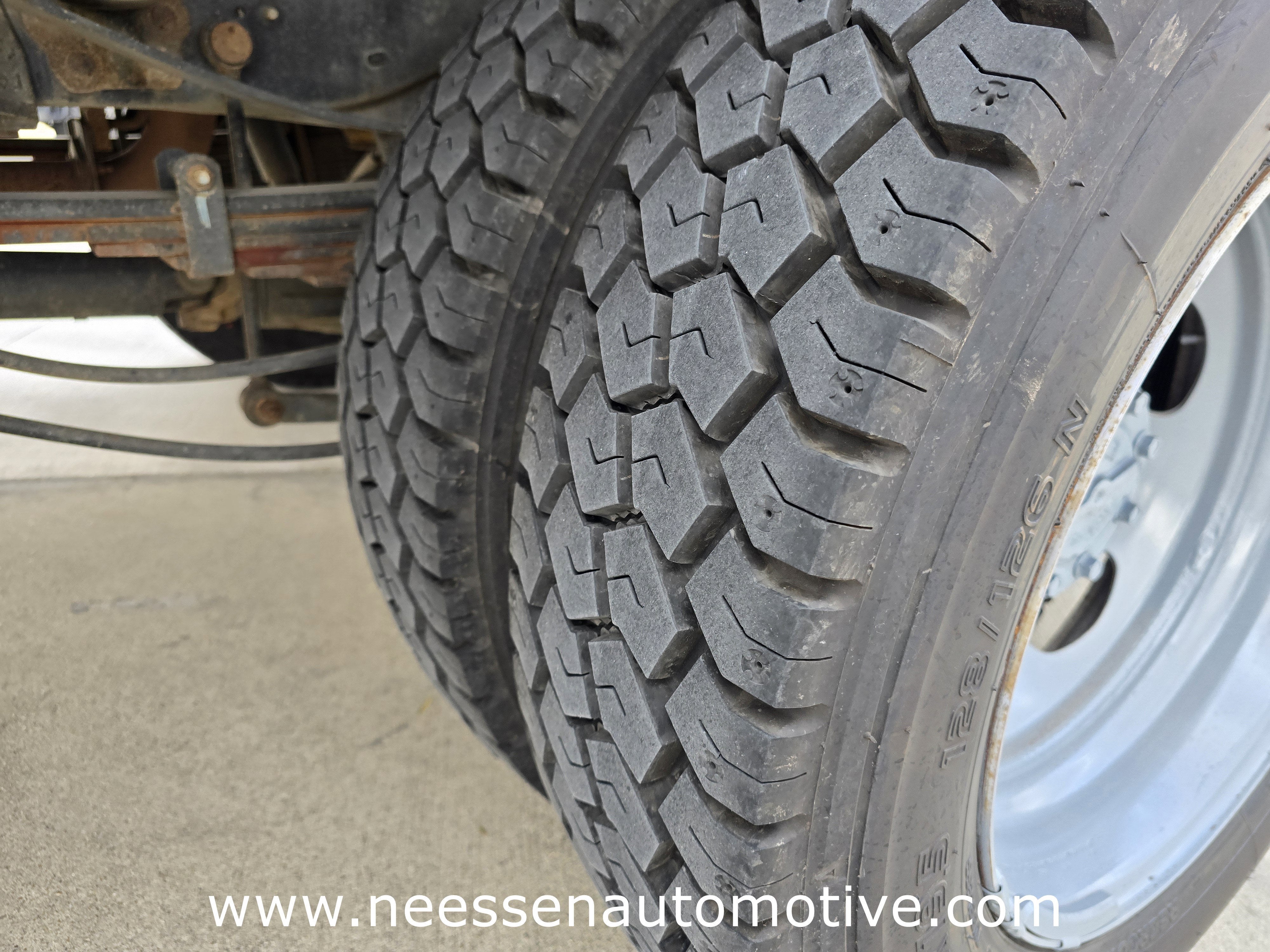 2022 Ford Super Duty F-550 DRW XL