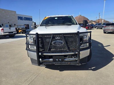 2022 Ford Super Duty F-550 DRW XL