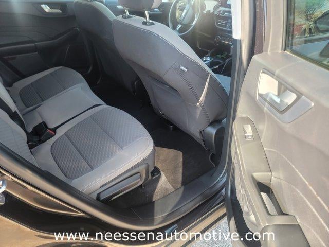 2021 Ford Escape SE Hybrid