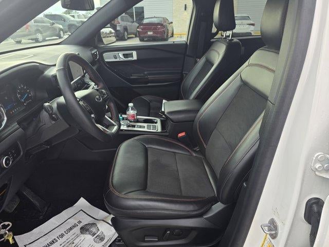 2024 Ford Explorer ST-Line