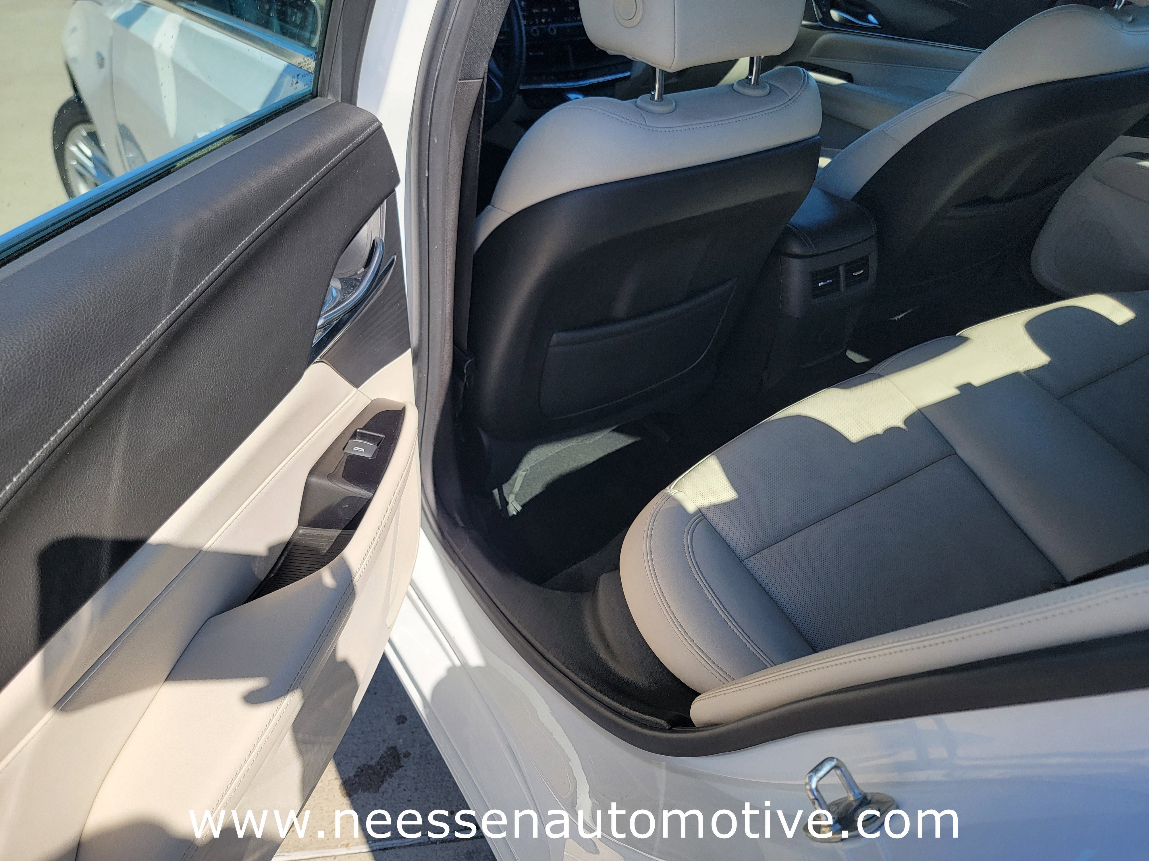 2024 Cadillac CT4 Premium Luxury