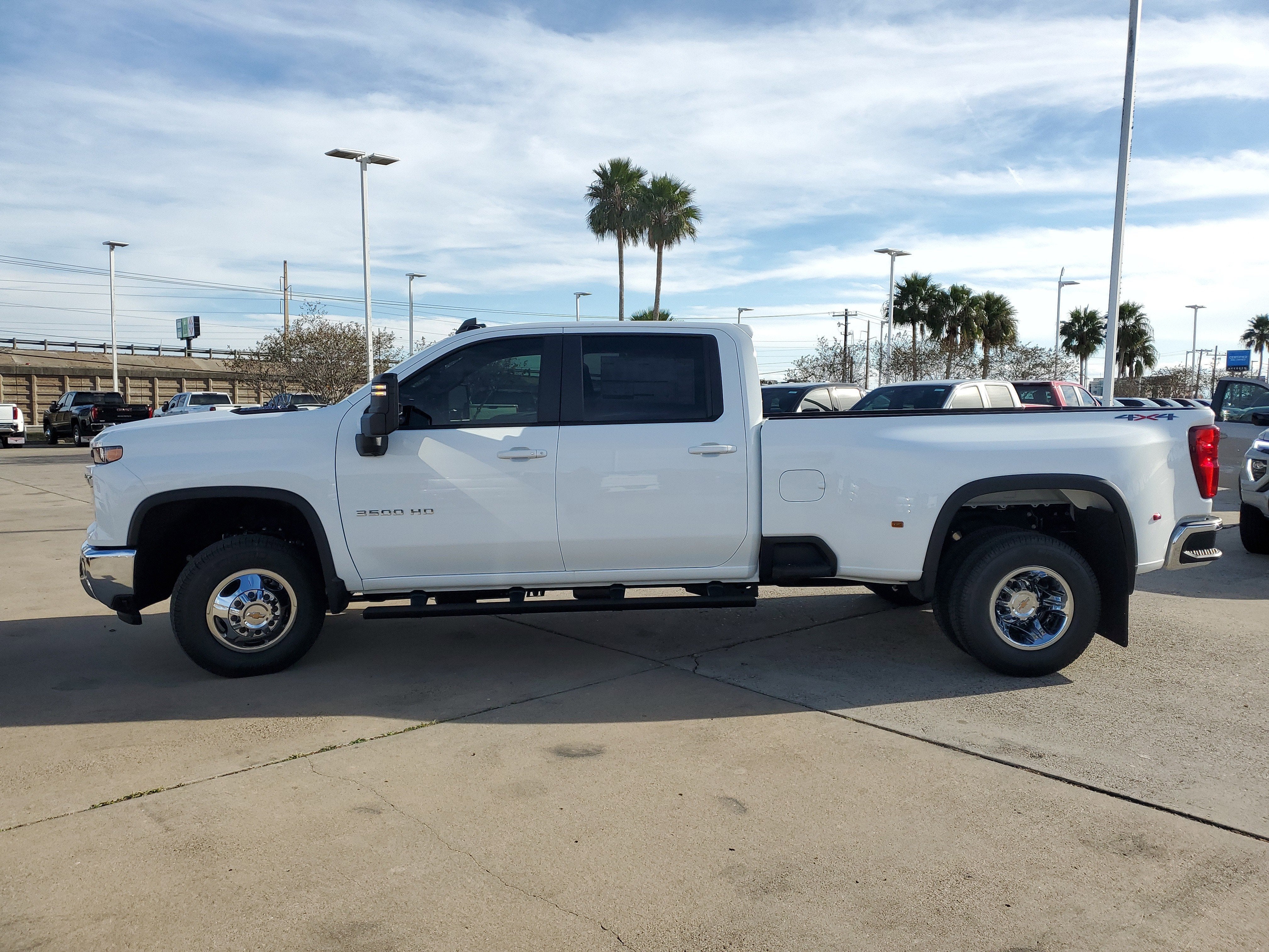 2026 Chevrolet Silverado 3500 HD LT DRW
