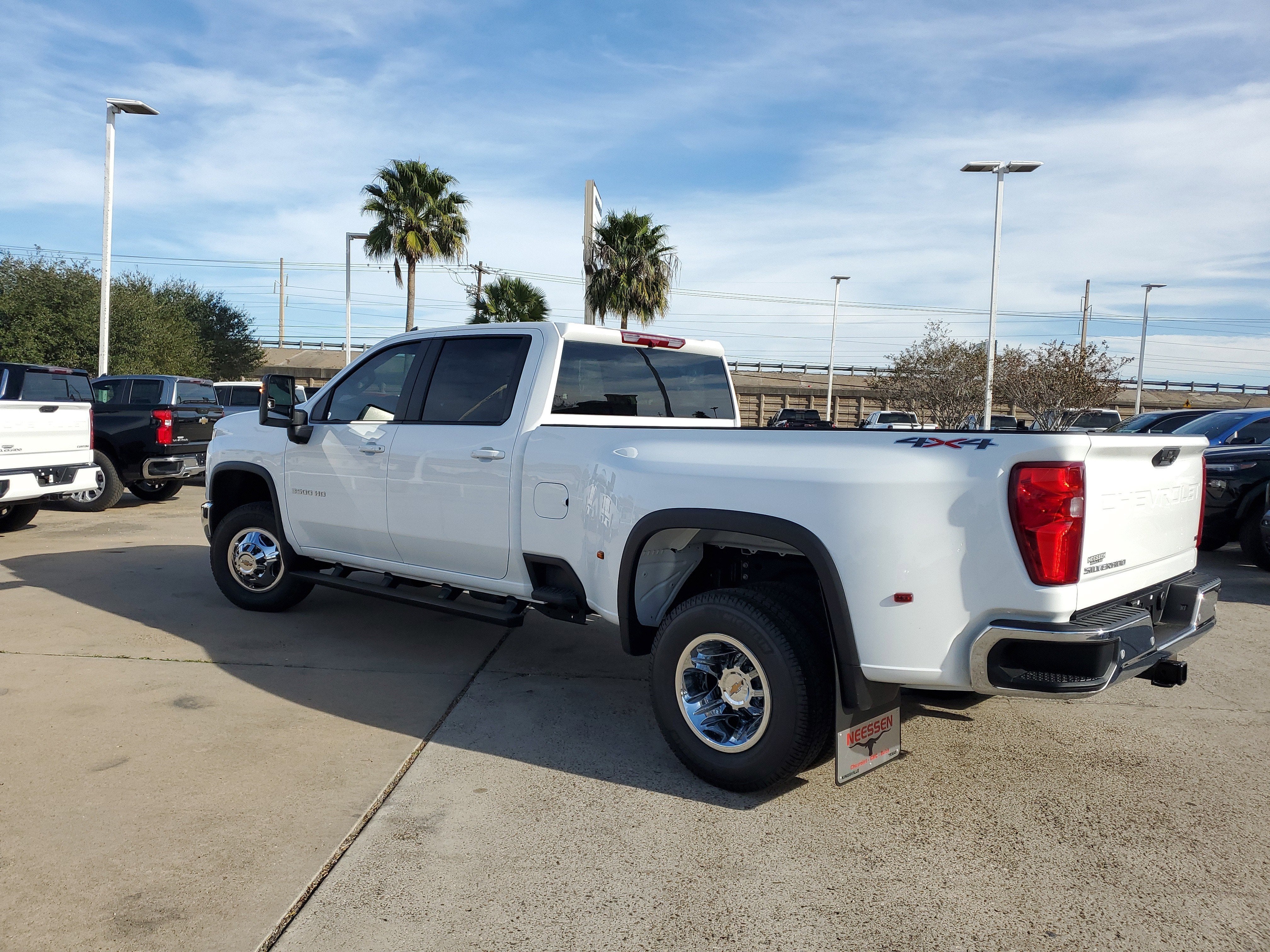 2026 Chevrolet Silverado 3500 HD LT DRW