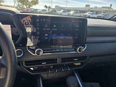 2025 Chevrolet Colorado WT/LT