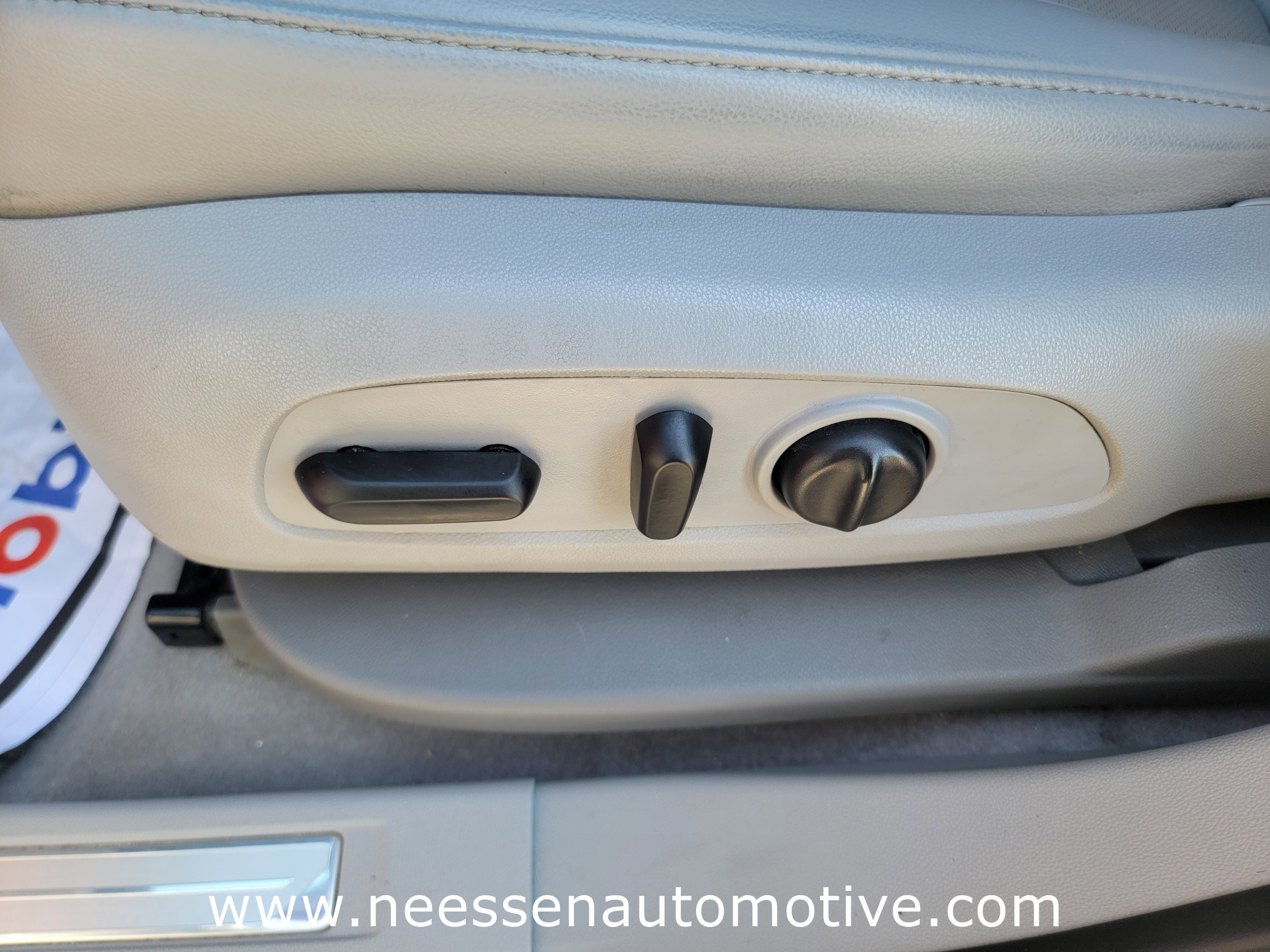 2021 GMC Acadia Base