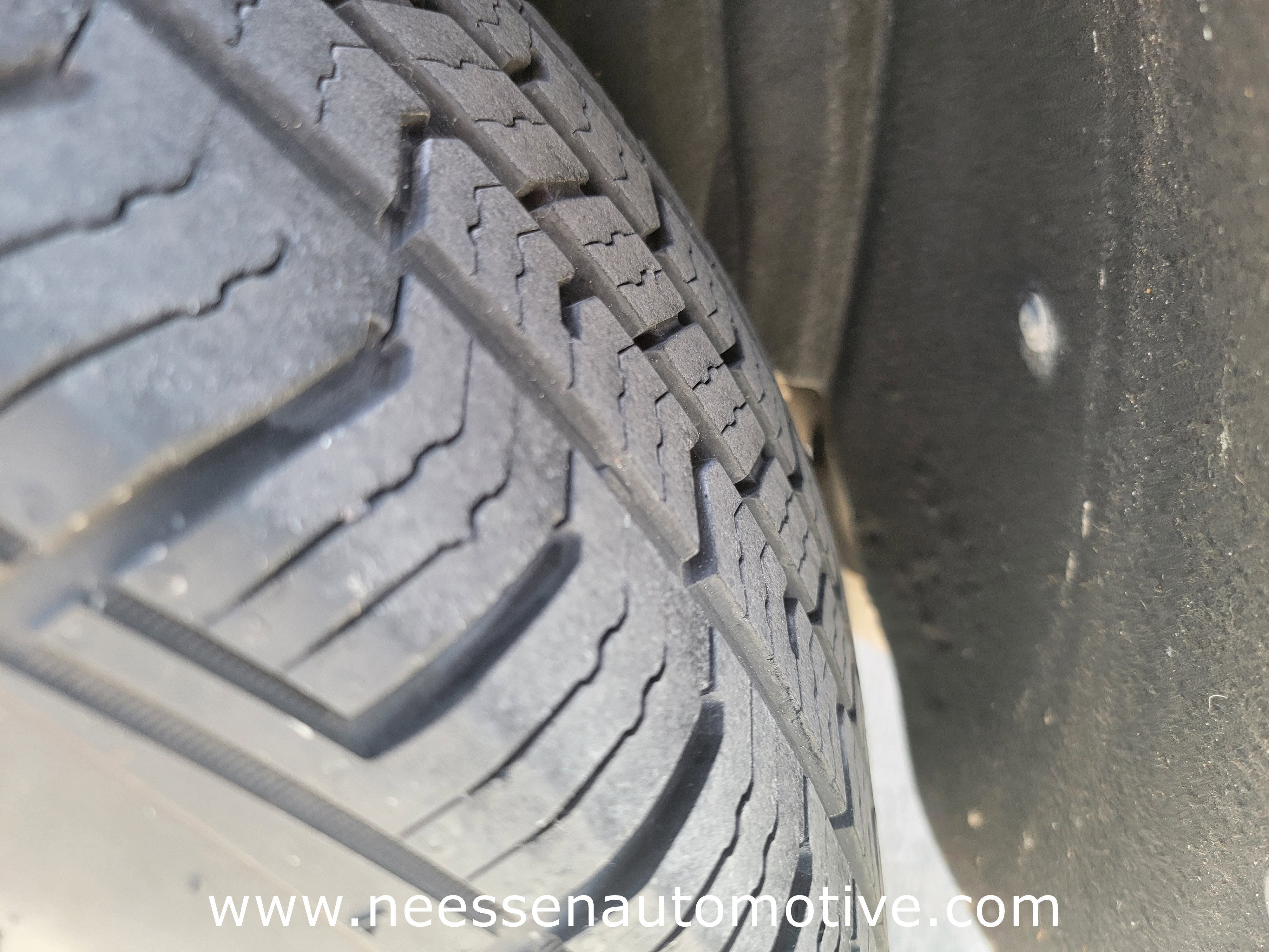 2021 GMC Acadia Base