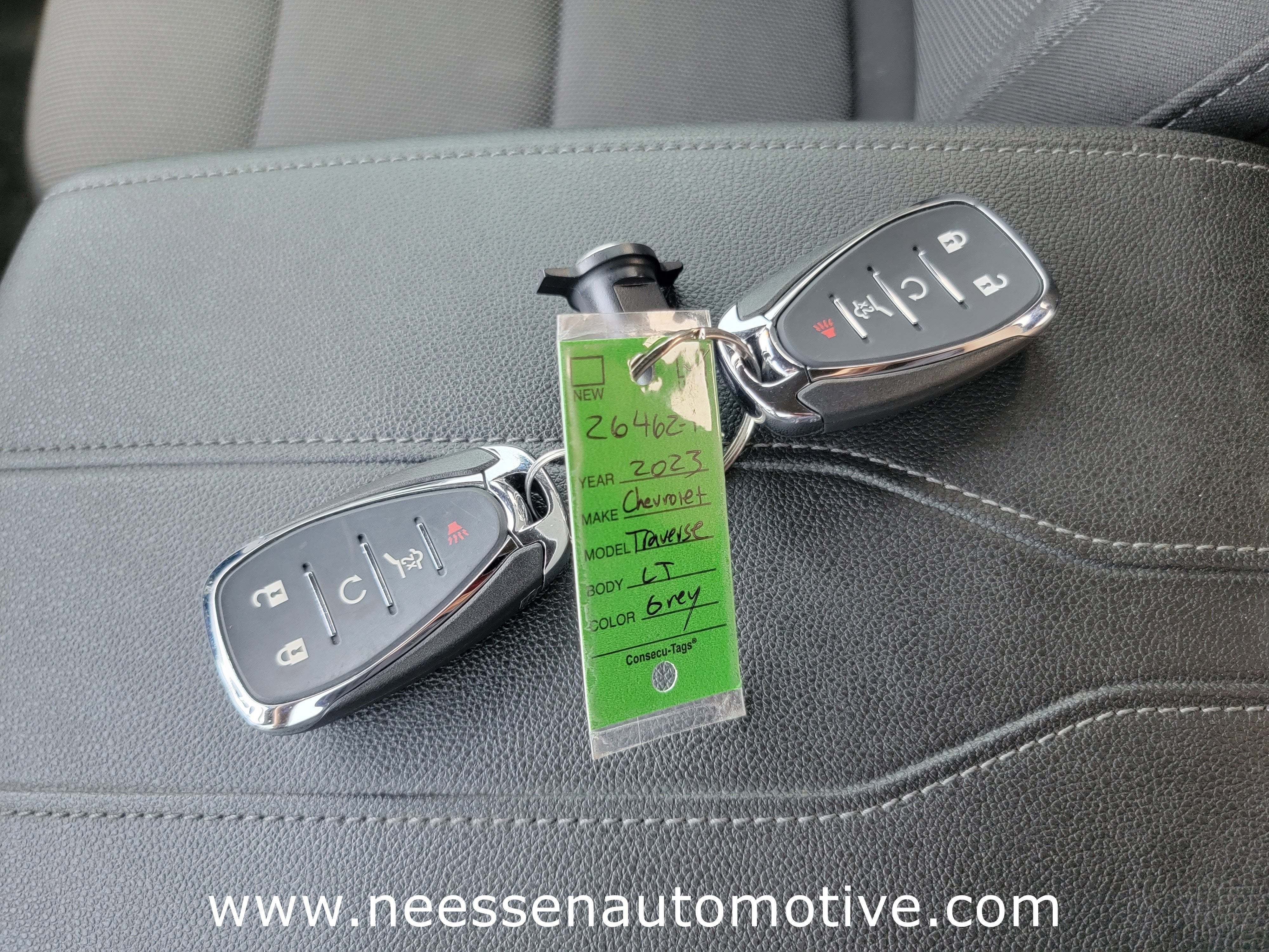 2023 Chevrolet Traverse Base