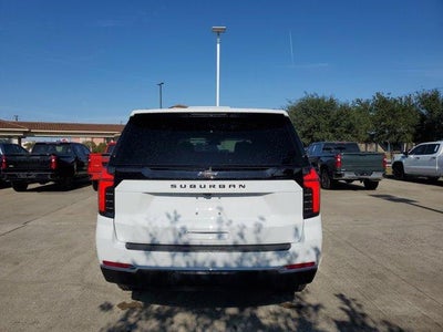 2026 Chevrolet Suburban LS