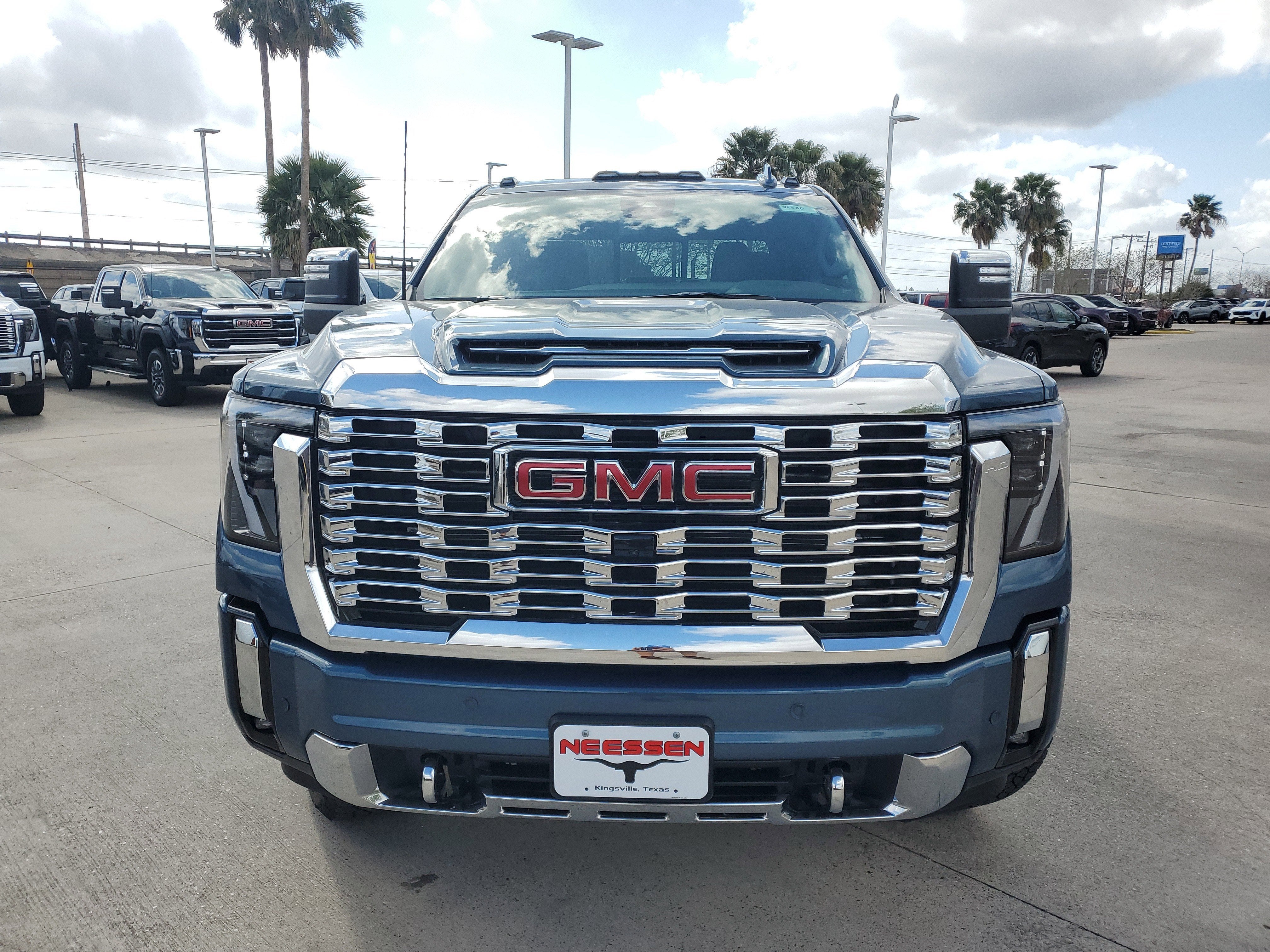 2026 GMC Sierra 2500 HD Denali
