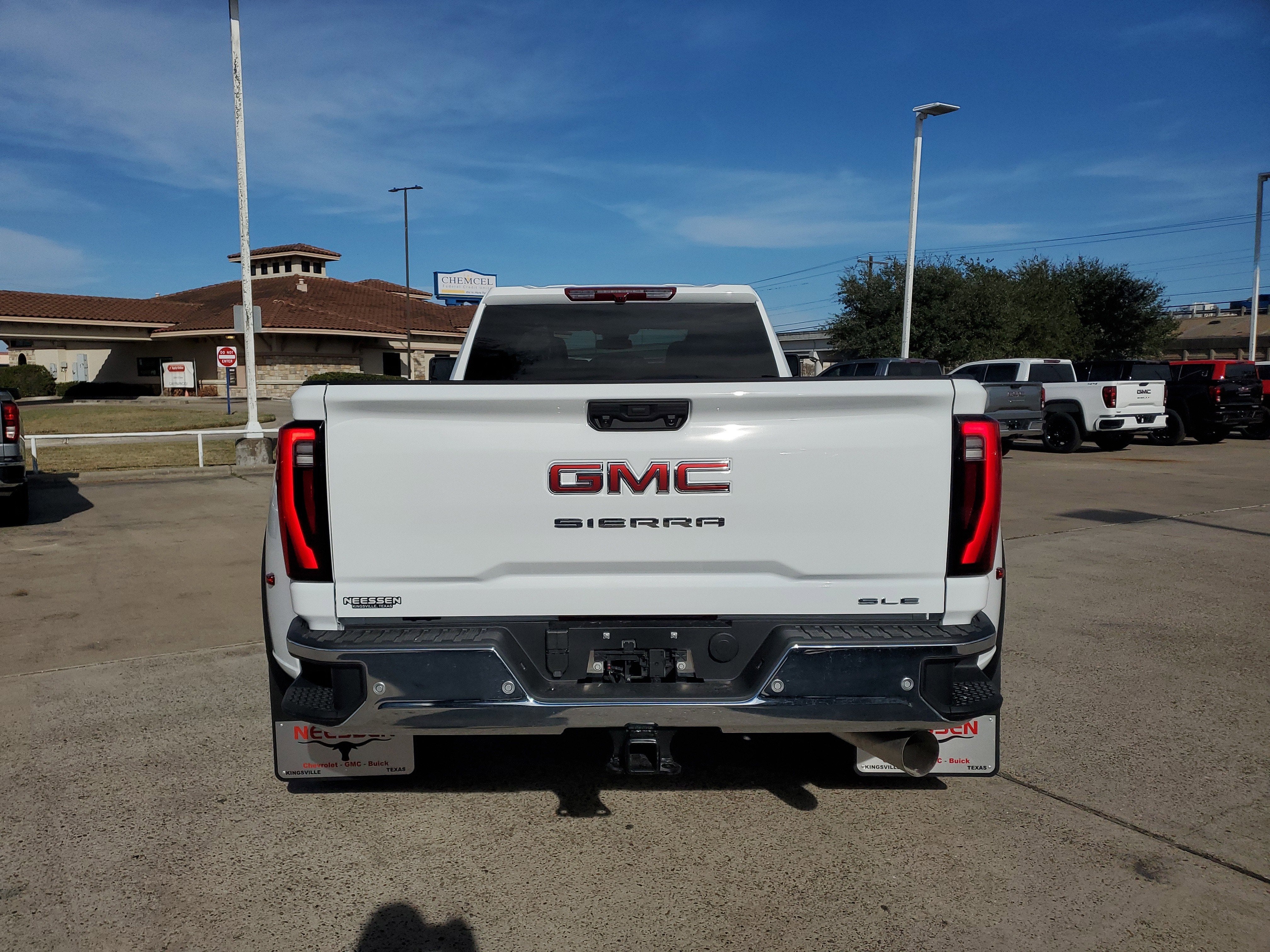 2026 GMC Sierra 3500 HD SLE DRW