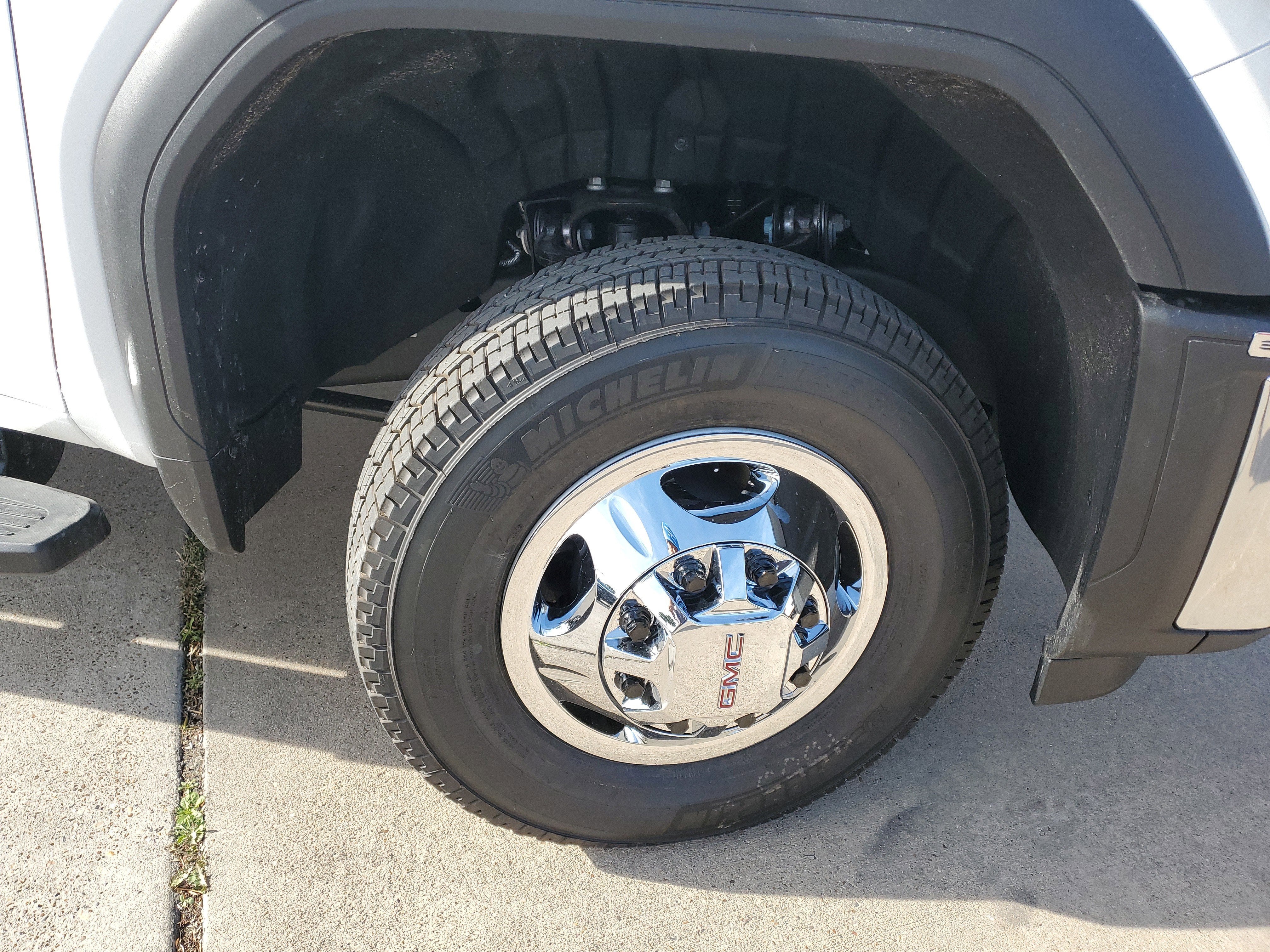 2026 GMC Sierra 3500 HD SLE DRW