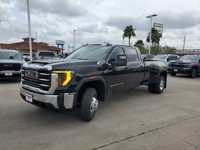 2026 GMC Sierra 3500 HD SLE