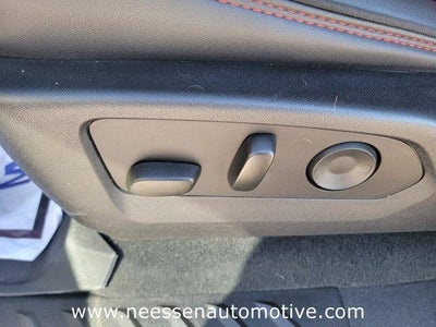 2023 GMC Canyon AT4X