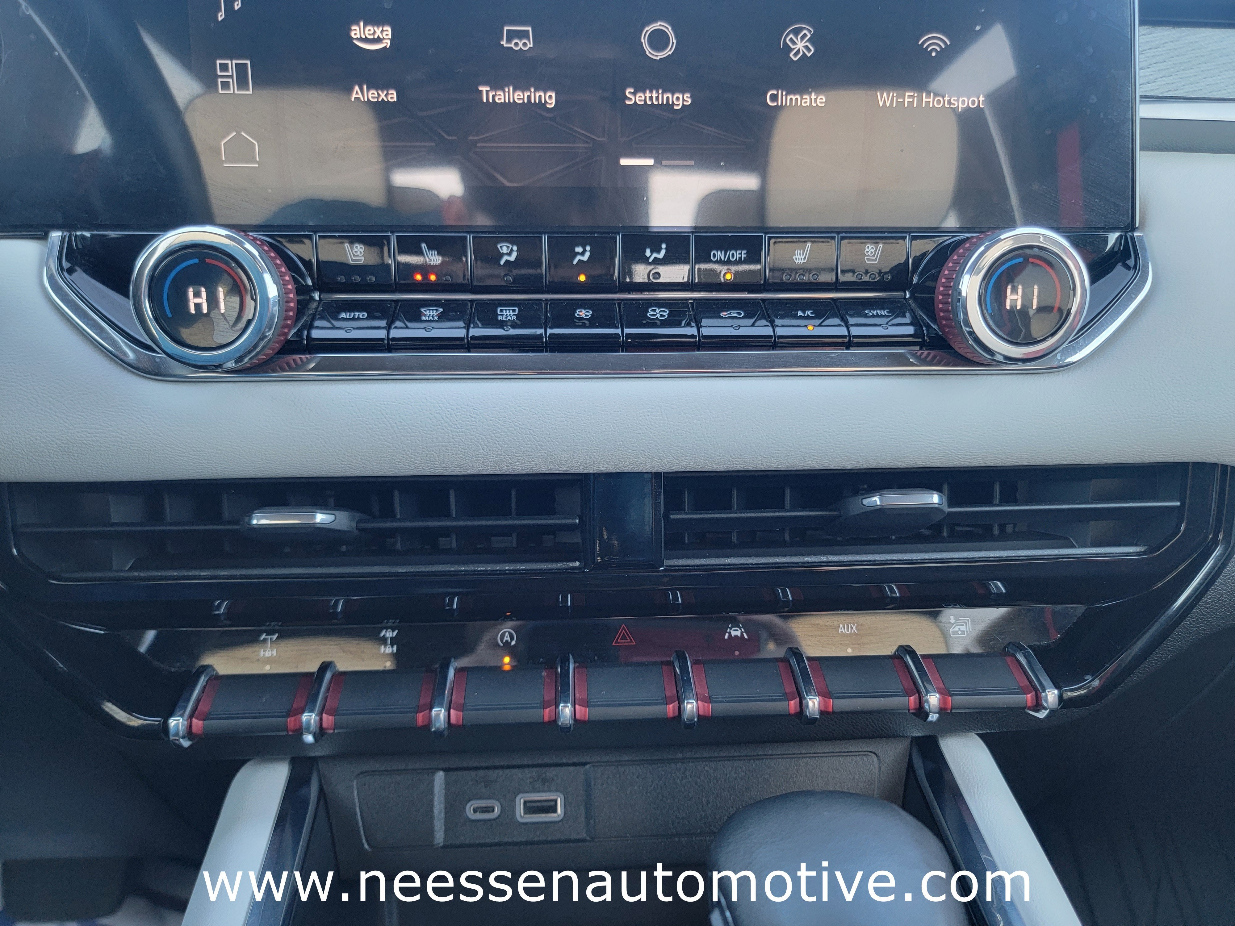 2023 GMC Canyon AT4X