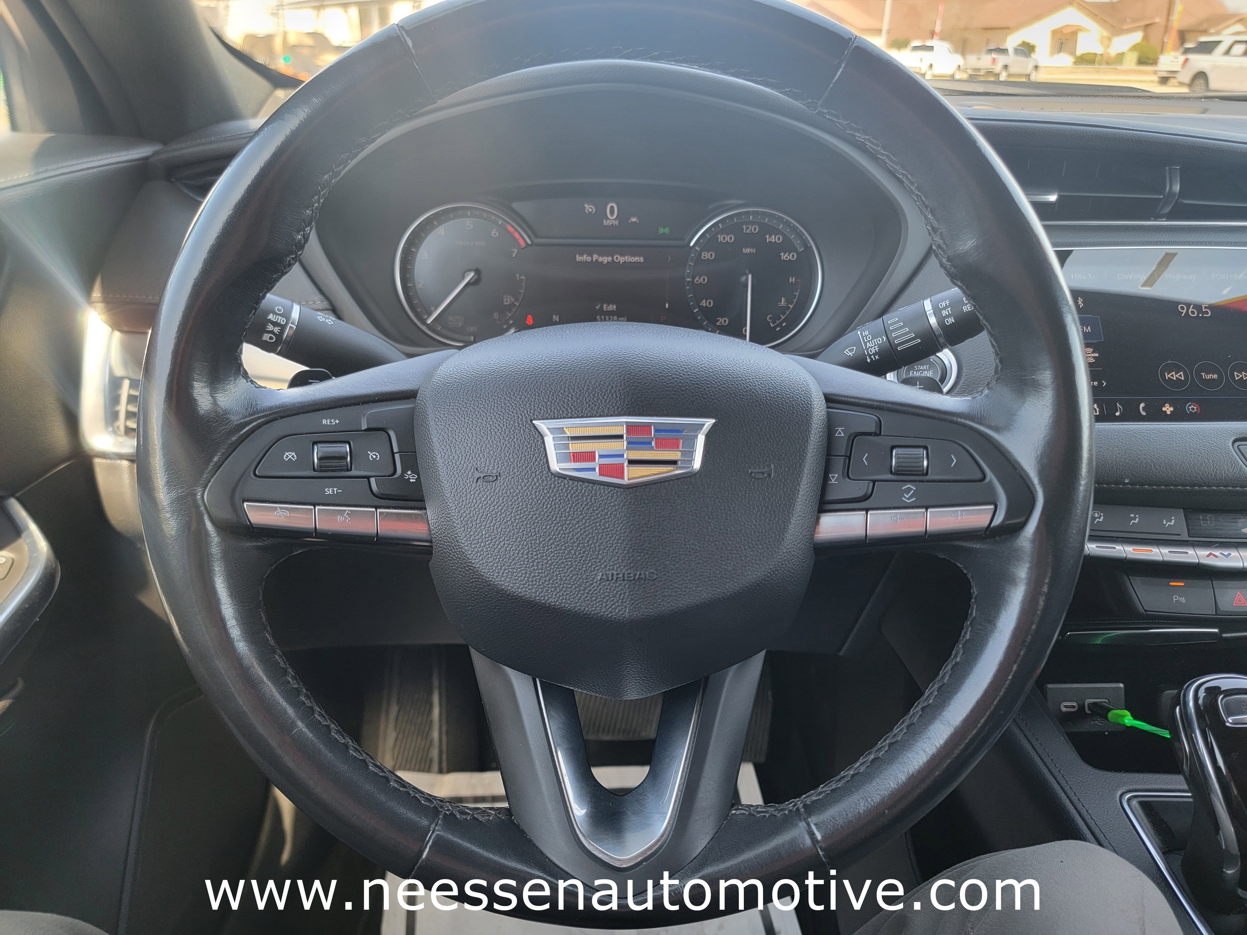 2023 Cadillac XT4 Base