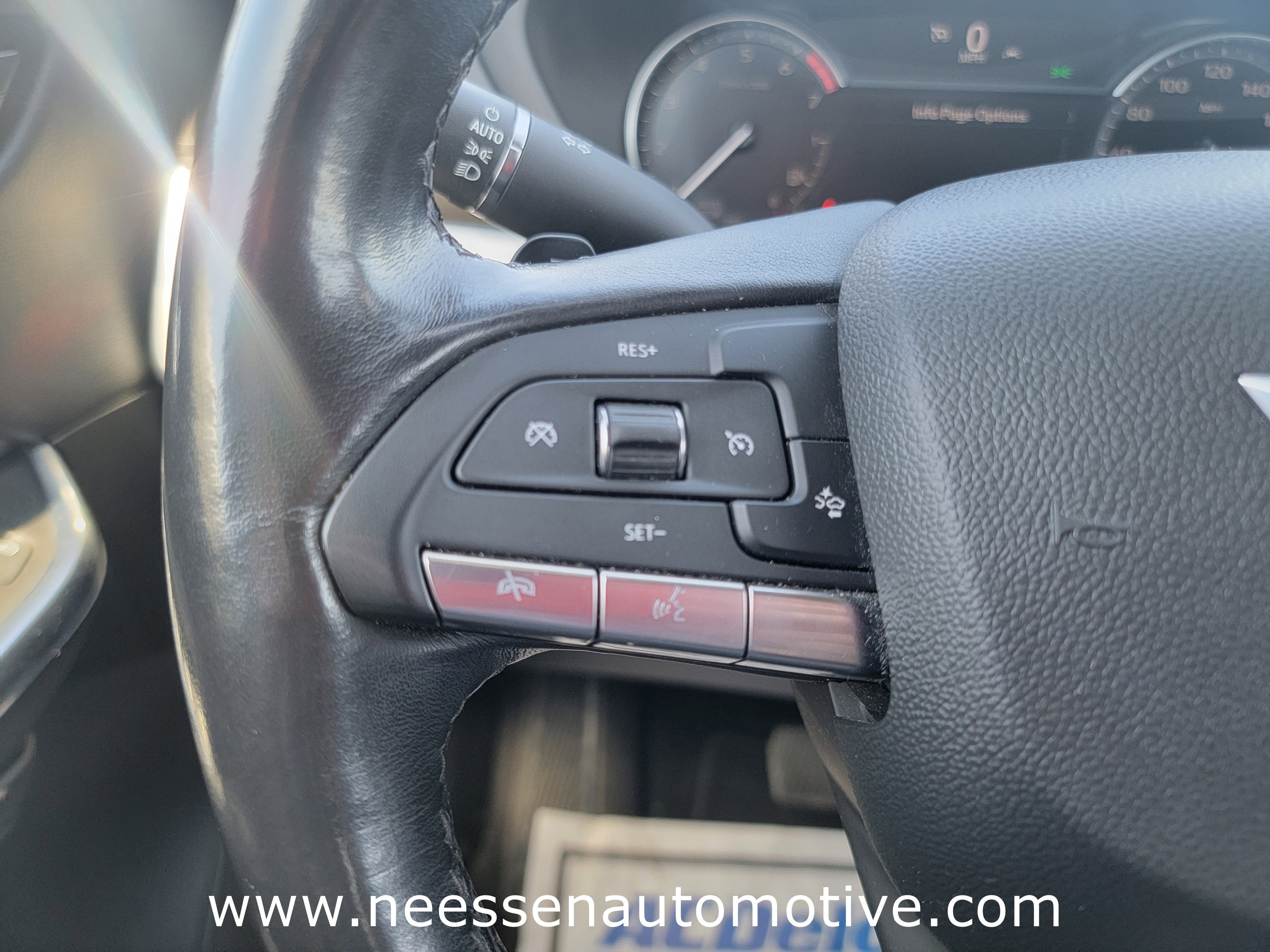 2023 Cadillac XT4 Base