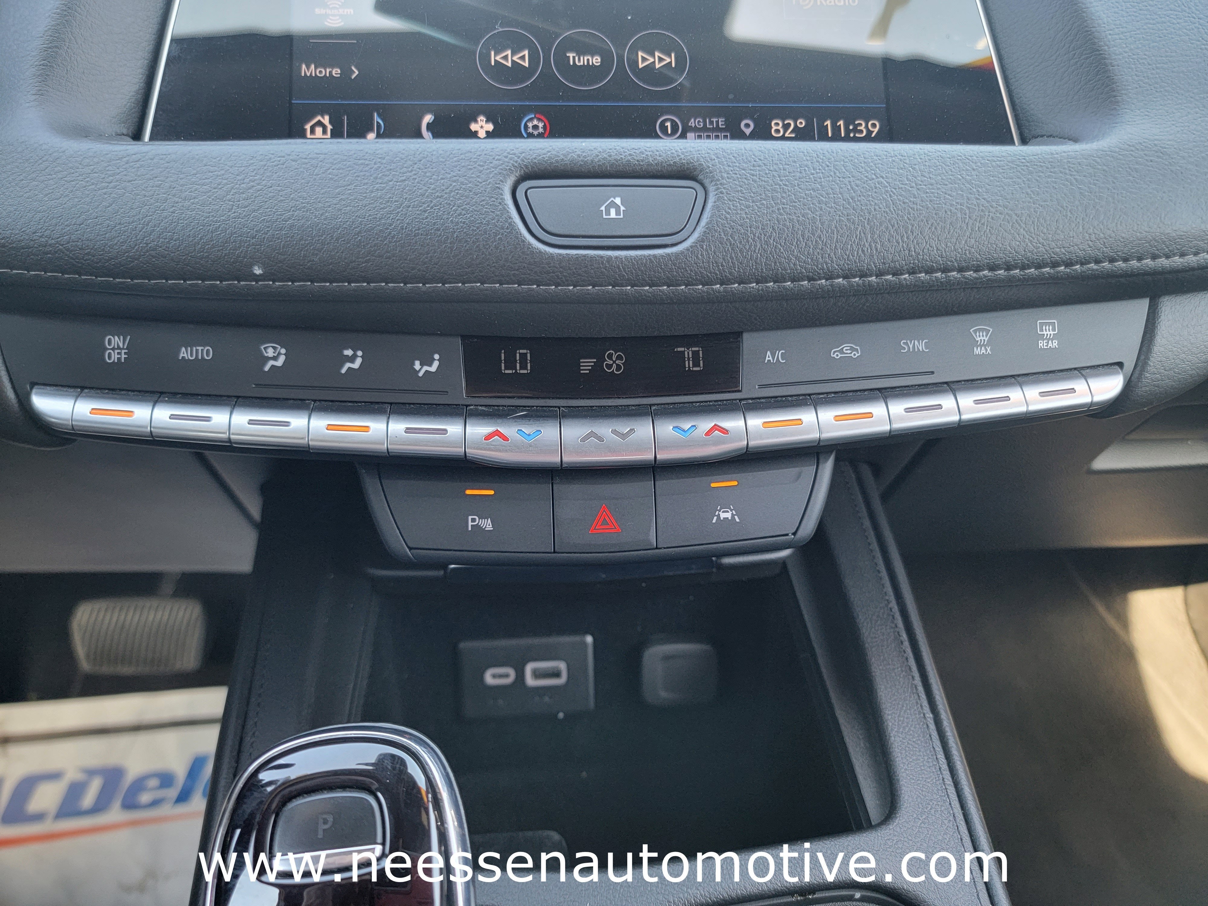 2023 Cadillac XT4 Base