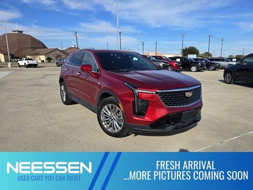 2024 Cadillac XT4 Premium Luxury