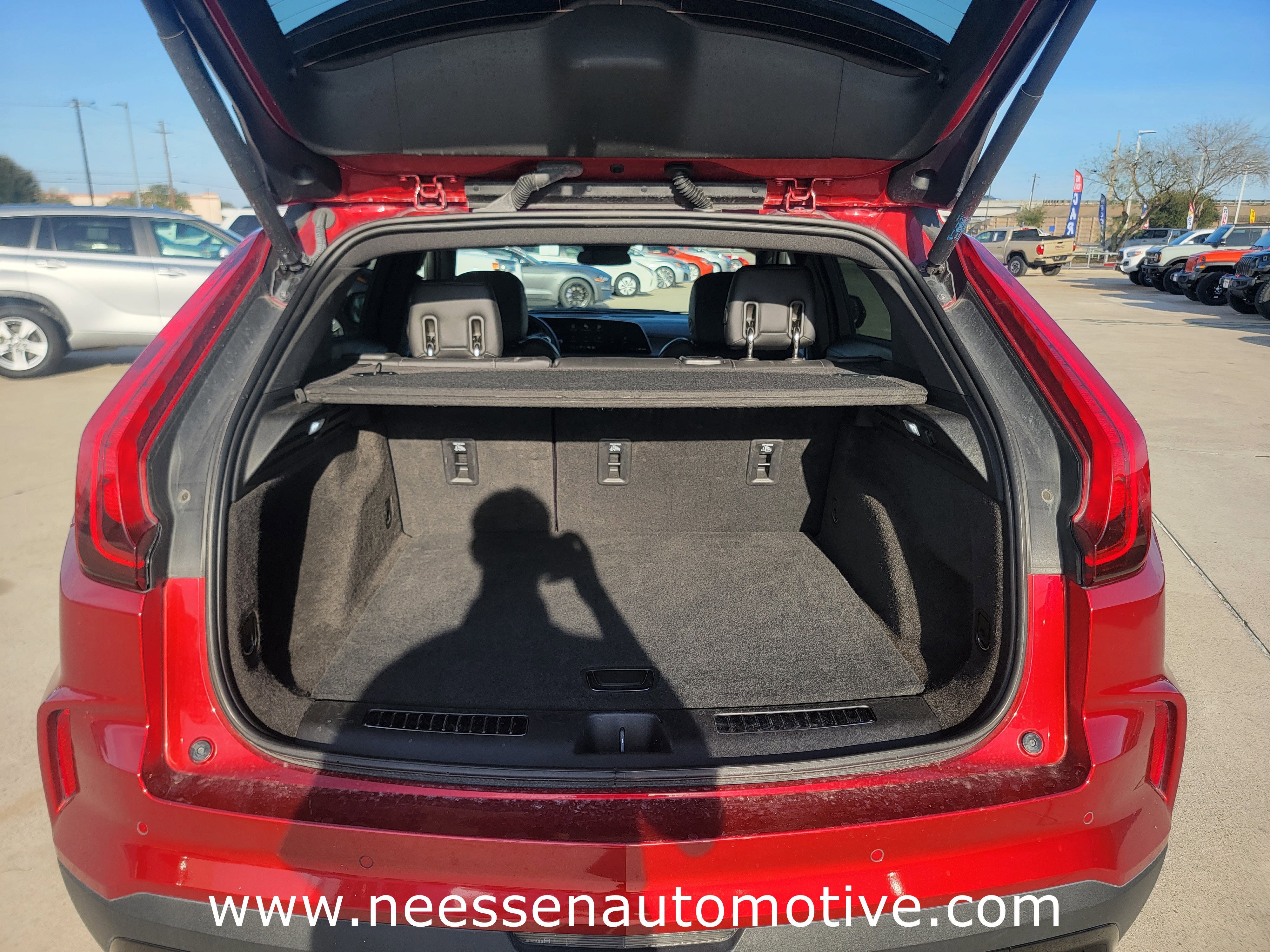 2024 Cadillac XT4 Premium Luxury