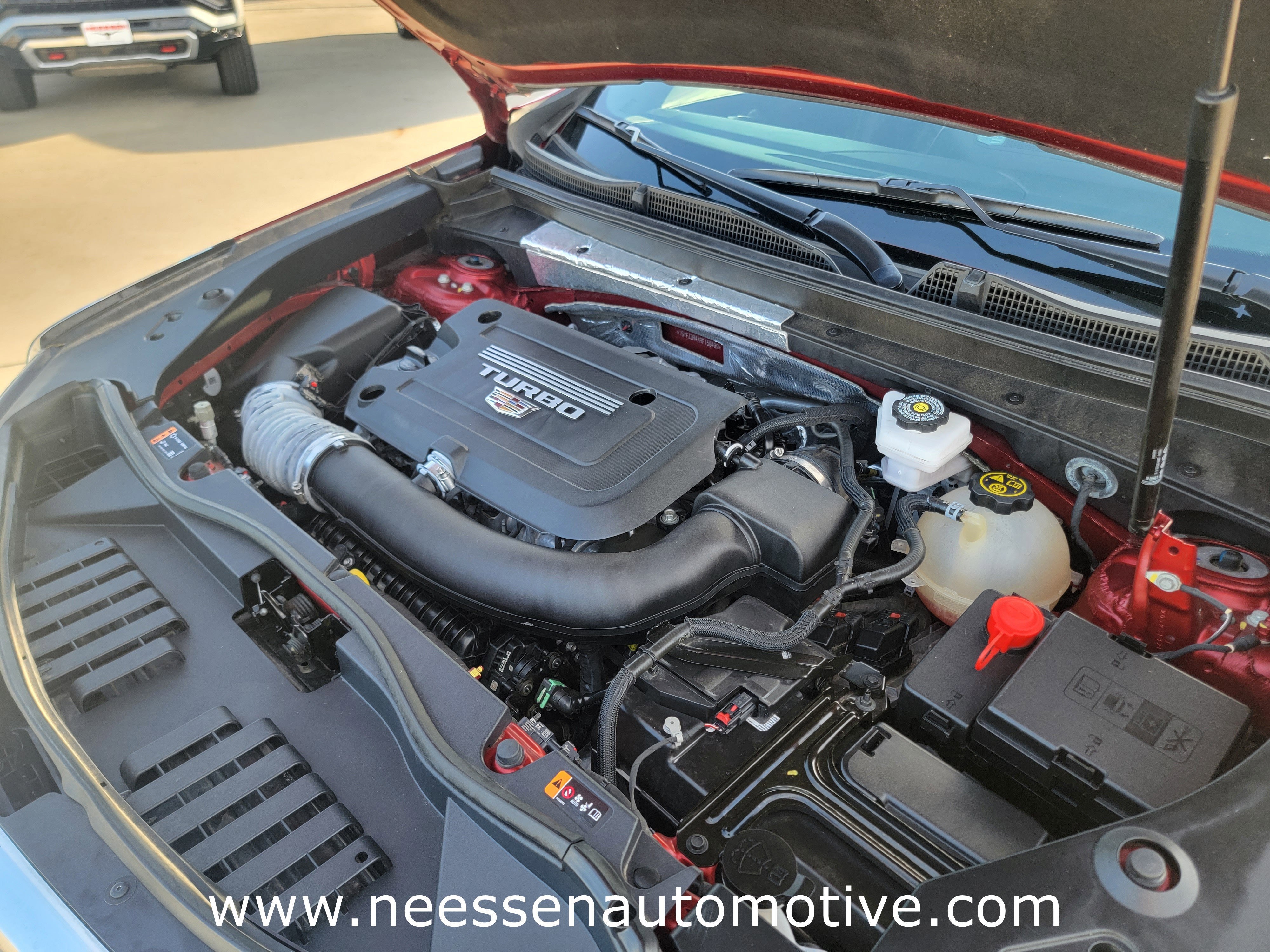 2024 Cadillac XT4 Premium Luxury