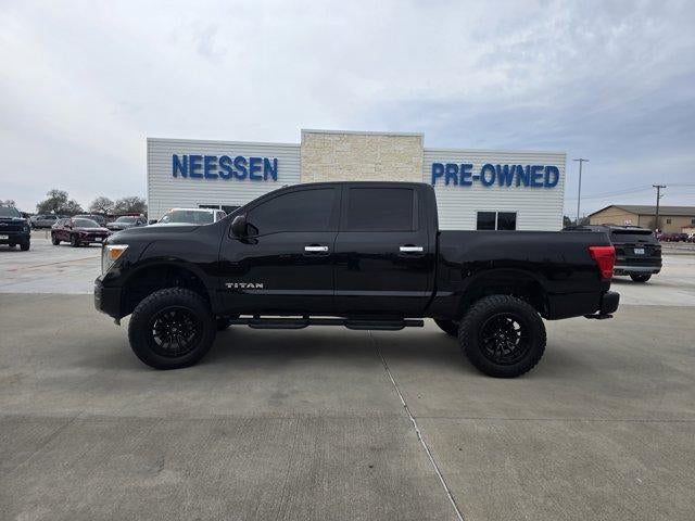 2021 Nissan Titan SV
