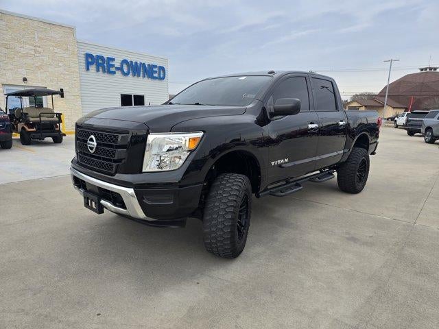 2021 Nissan Titan SV