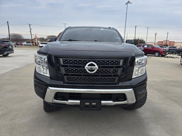 2021 Nissan Titan SV