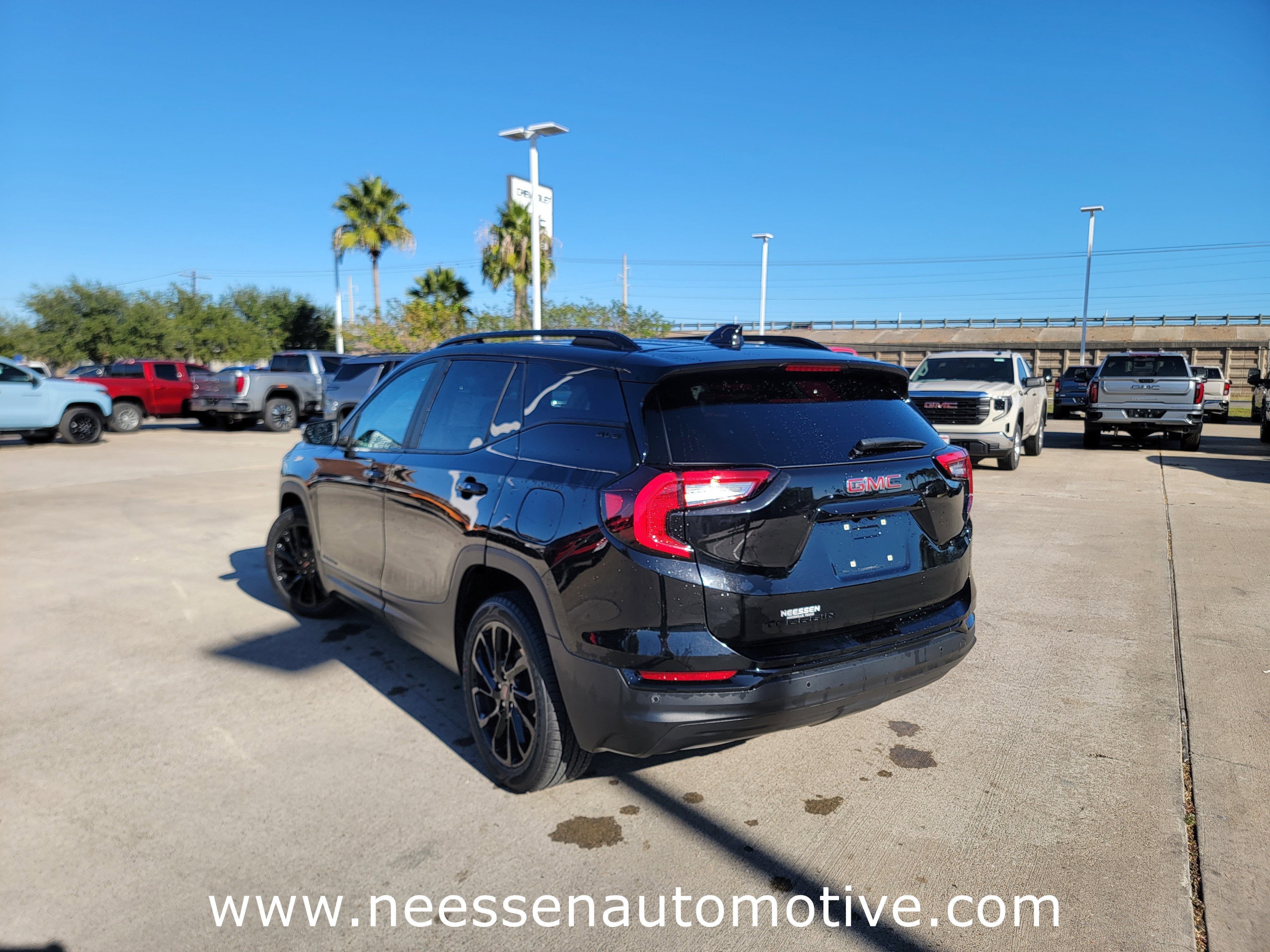 2024 GMC Terrain SLE