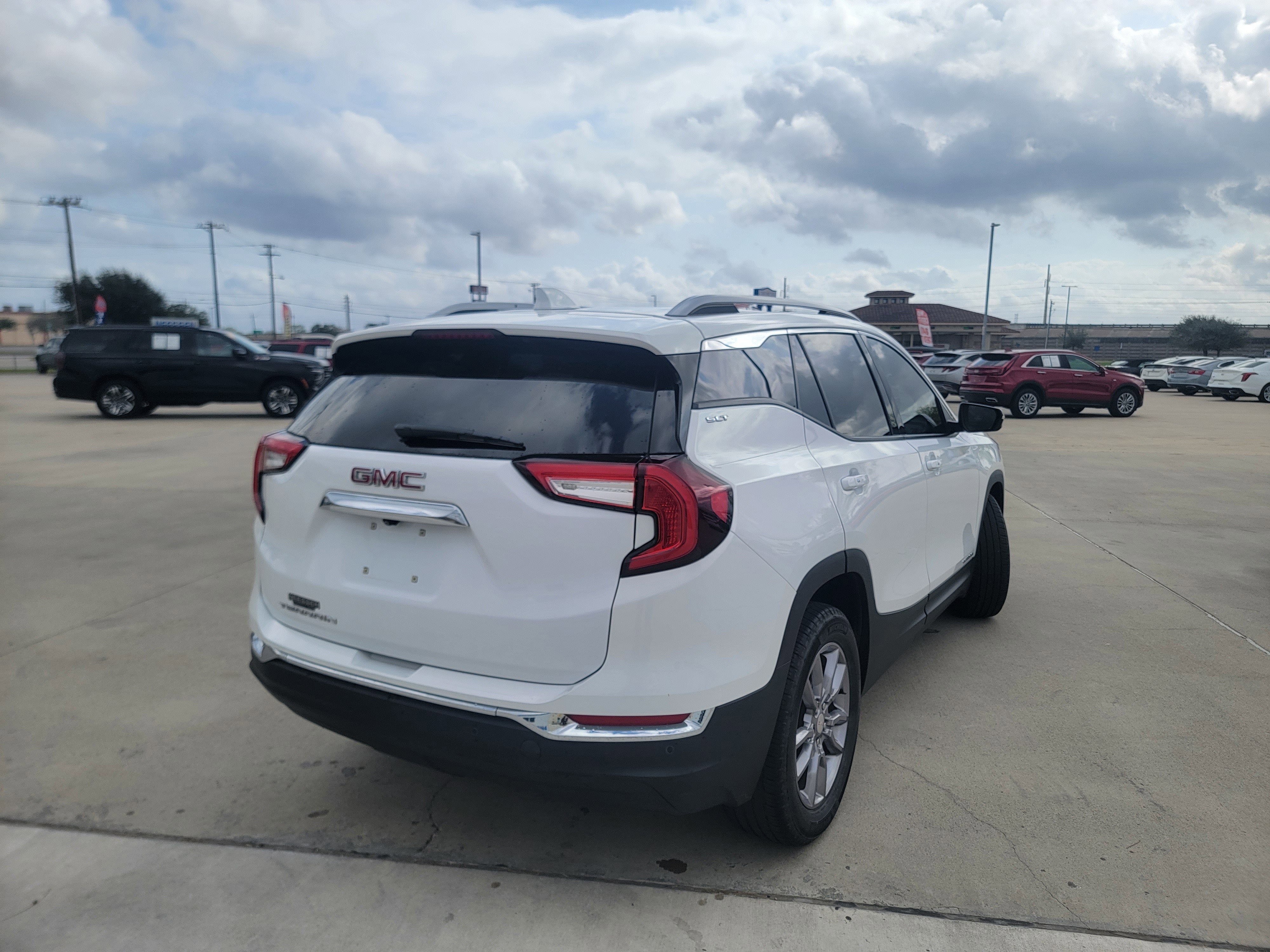 2022 GMC Terrain SLT
