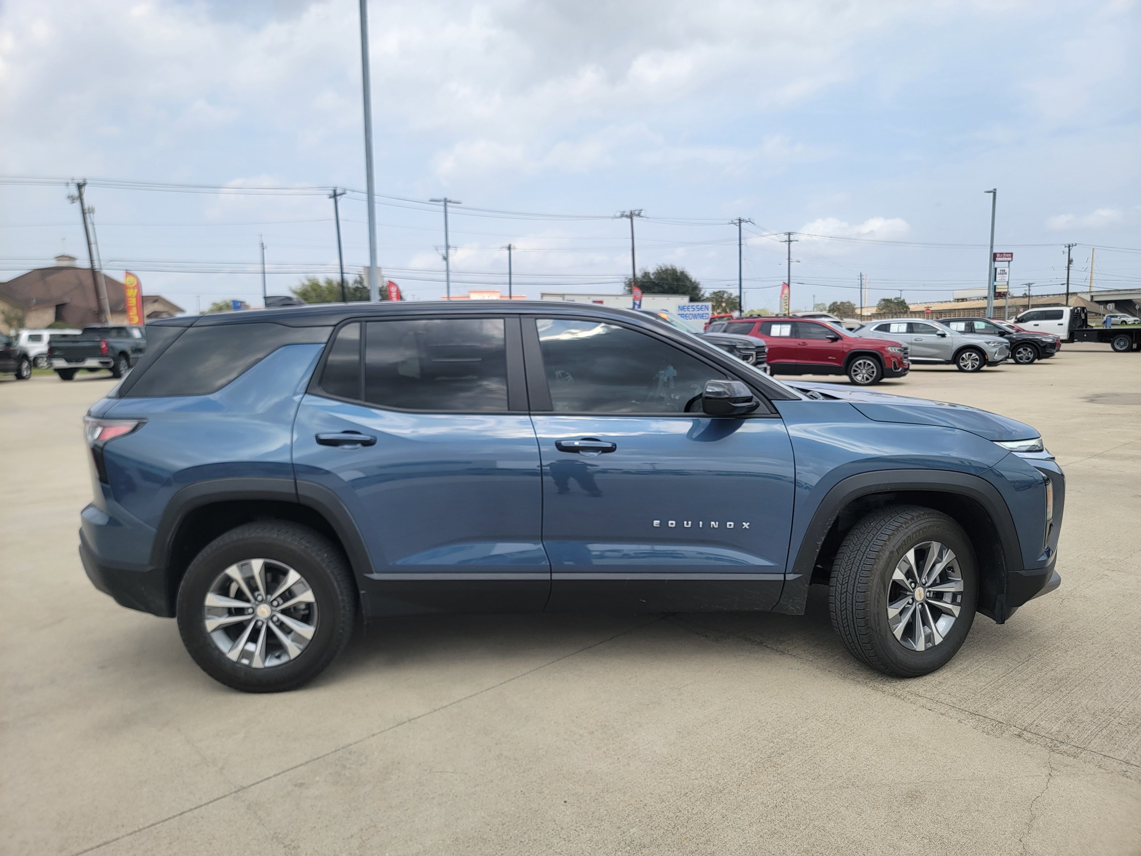 2025 Chevrolet Equinox LT