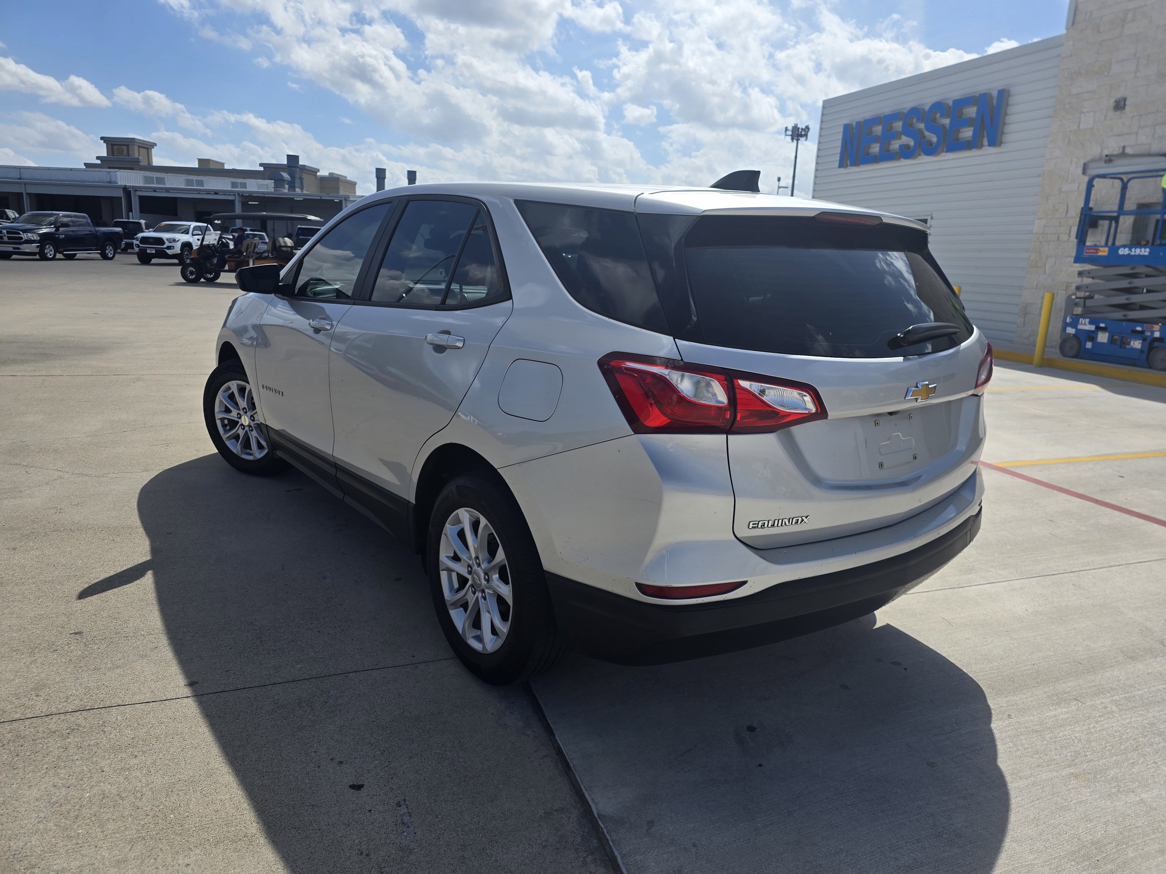 2020 Chevrolet Equinox LS