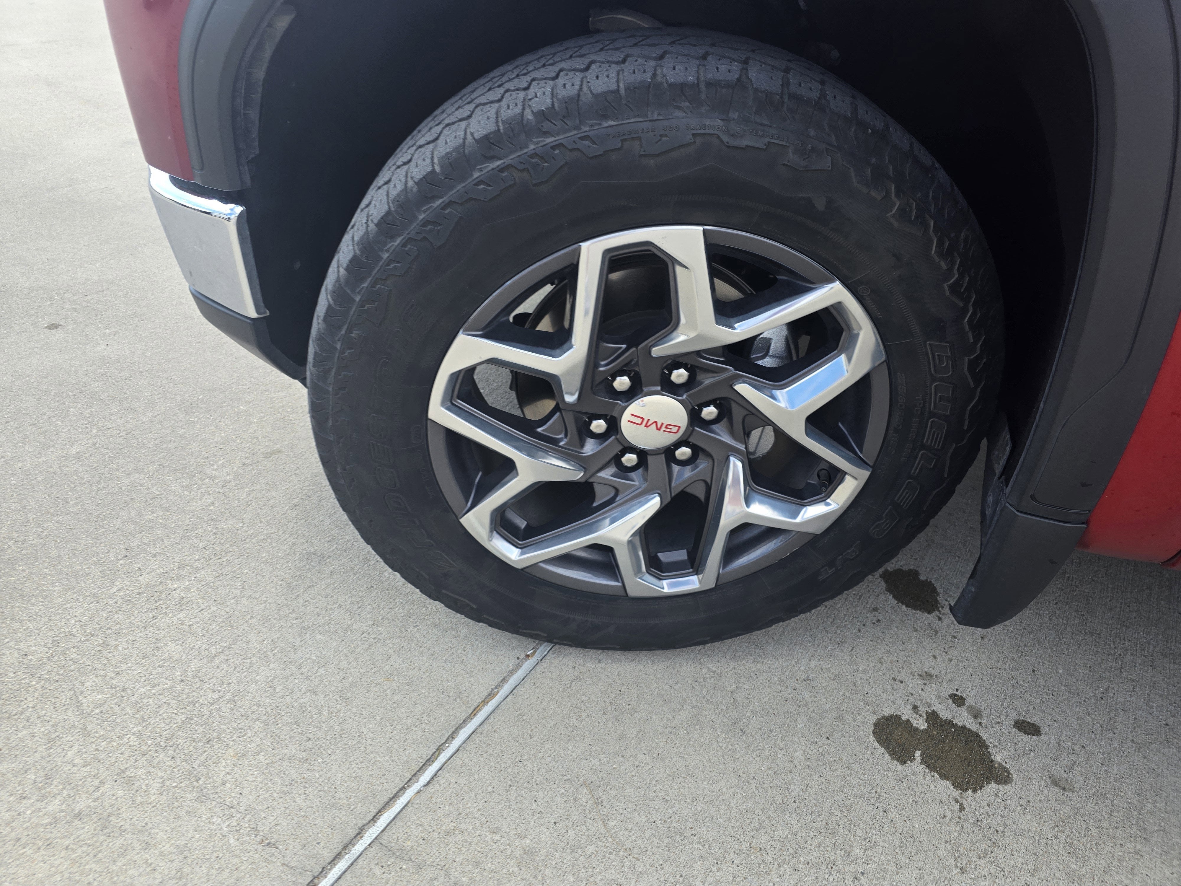 2024 GMC Sierra 1500 SLT