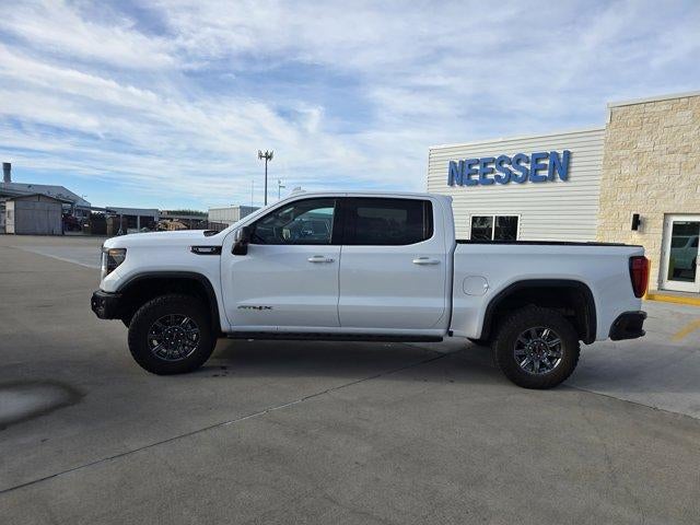 2025 GMC Sierra 1500 AT4X