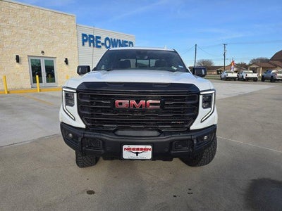 2025 GMC Sierra 1500 AT4X