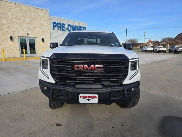 2025 GMC Sierra 1500 AT4X