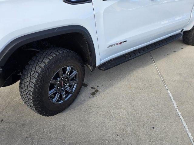 2025 GMC Sierra 1500 AT4X