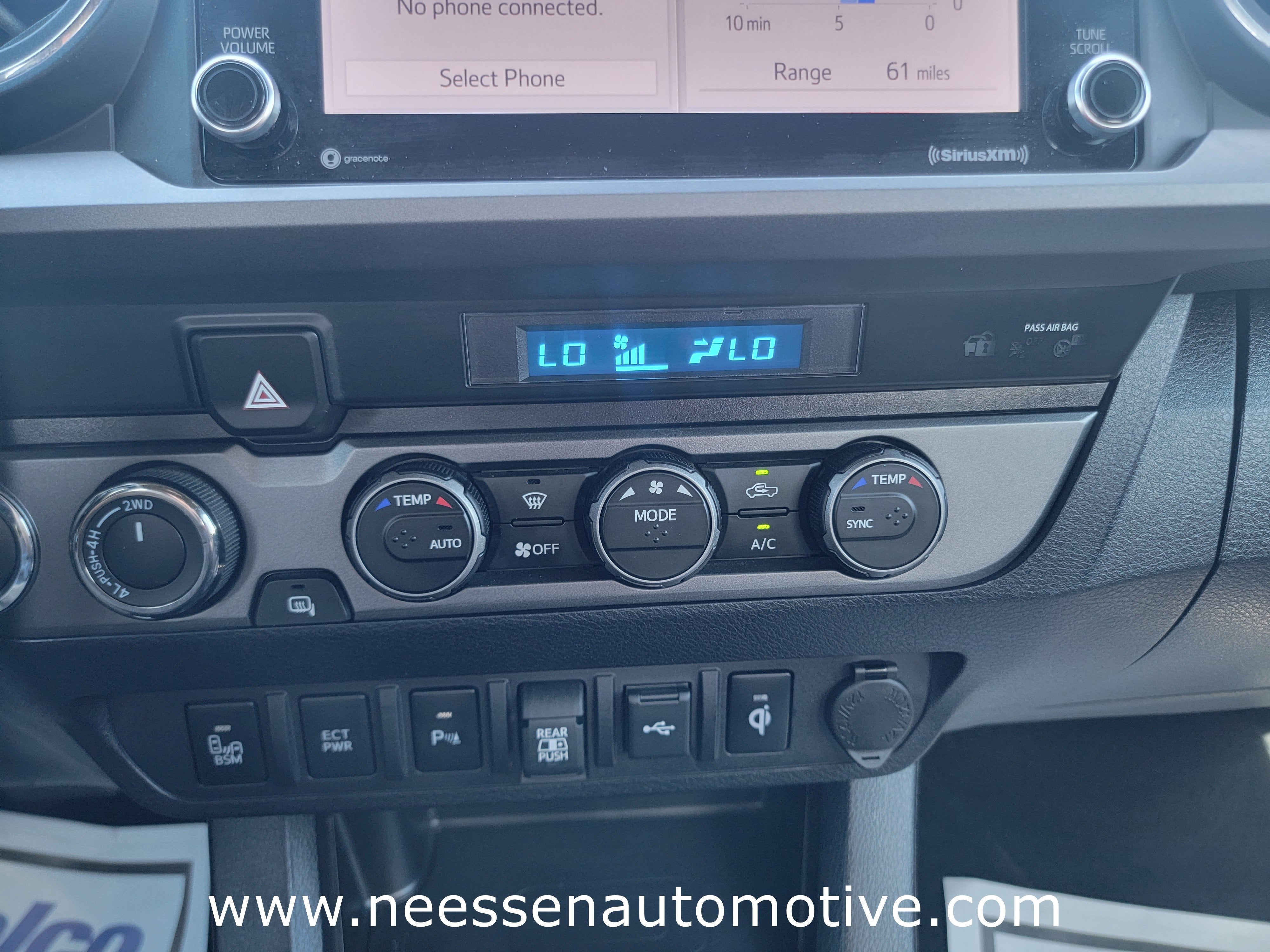 2022 Toyota Tacoma 4WD SR