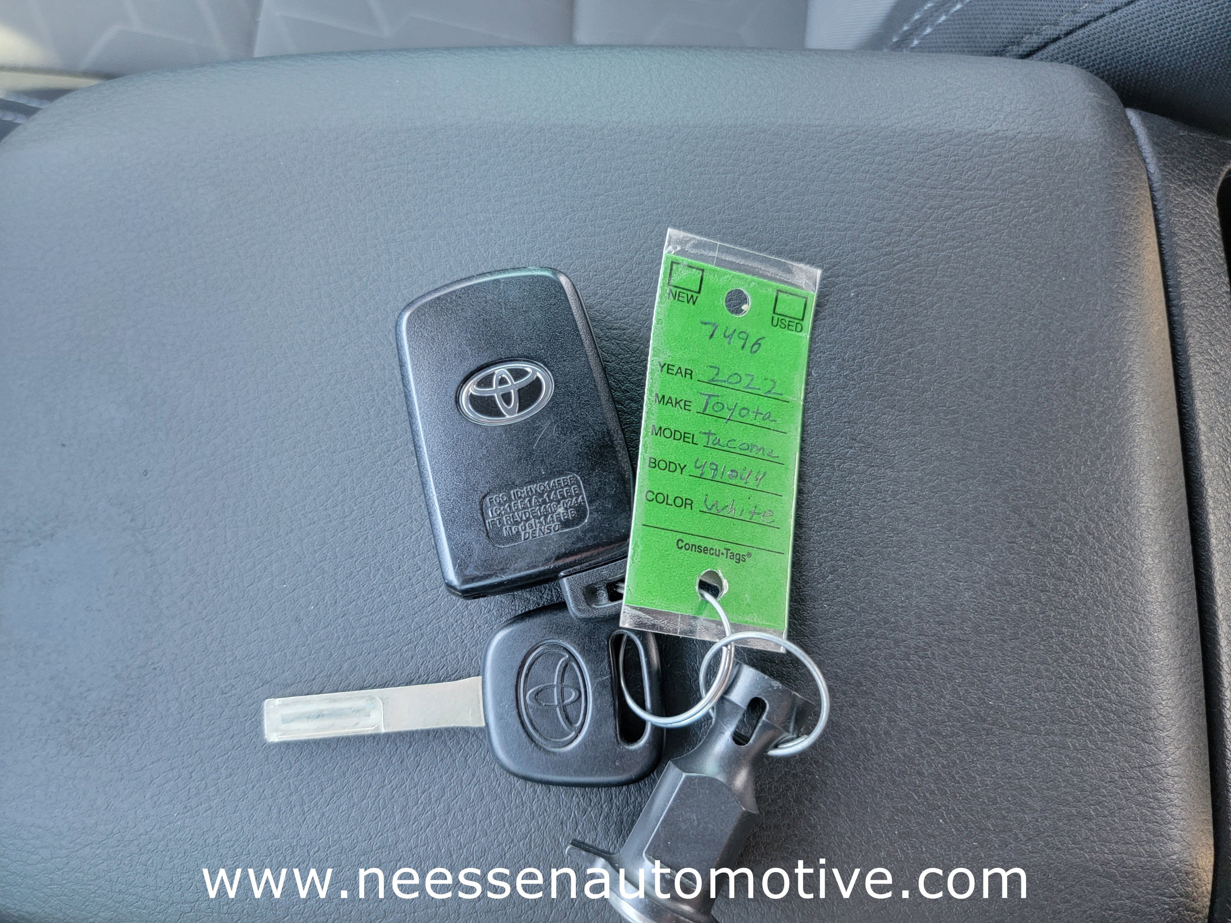 2022 Toyota Tacoma 4WD SR