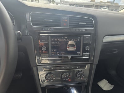 2021 Volkswagen Golf TSI