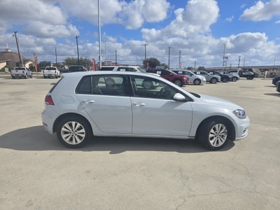 2021 Volkswagen Golf TSI