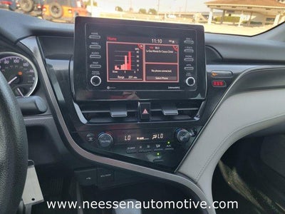 2022 Toyota Camry LE