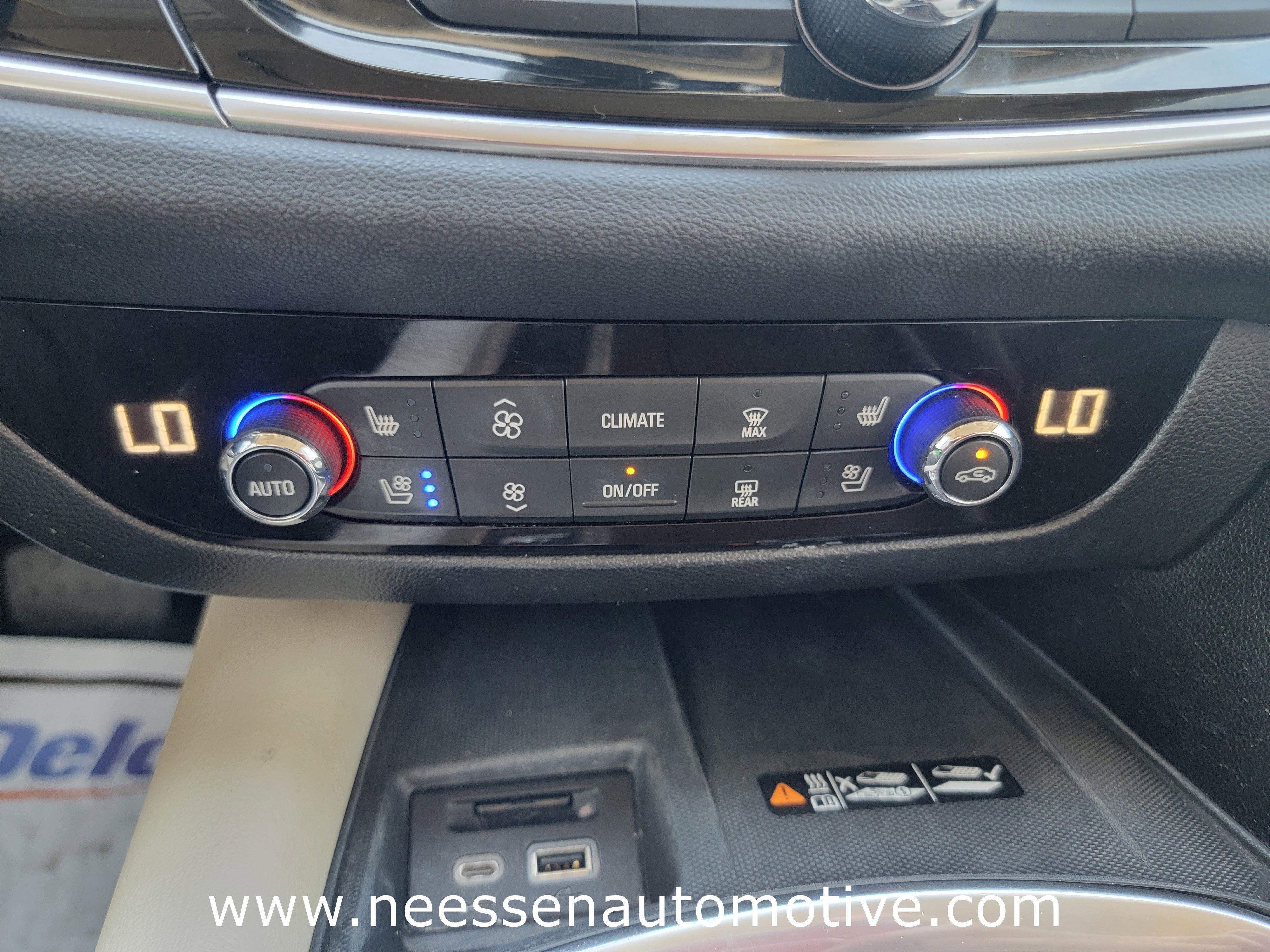 2022 Buick Enclave Avenir