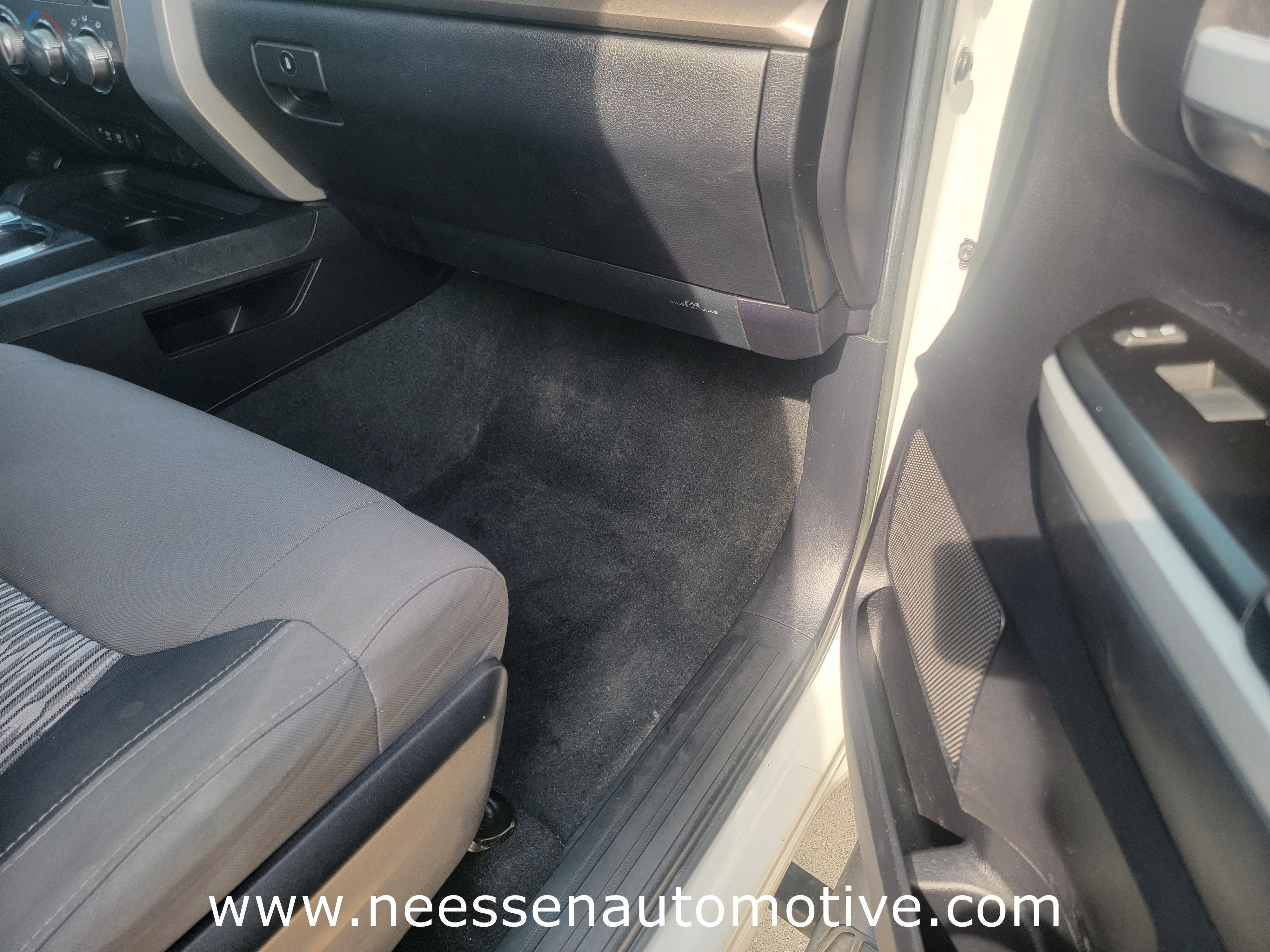 2020 Toyota Tundra 4WD SR5