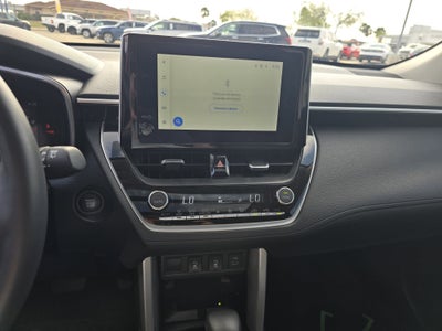 2024 Toyota Corolla Cross XLE